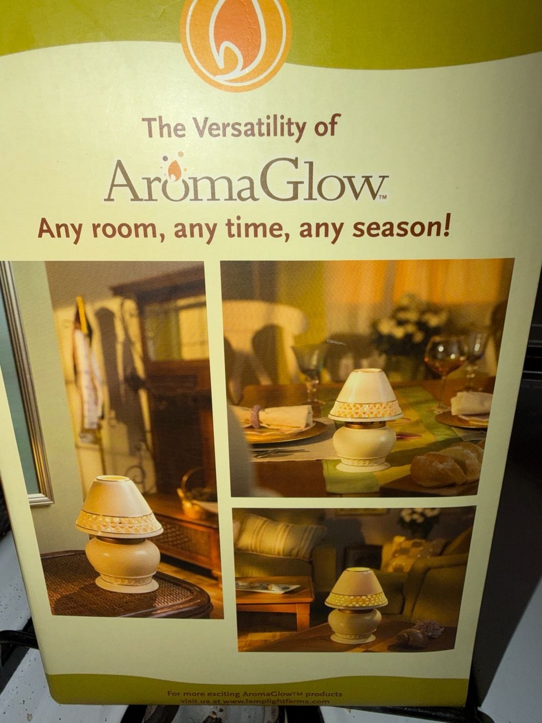 Lamplight AromaGlow Oil Lamp Ivory Ceramic with Vanilla Scent 2