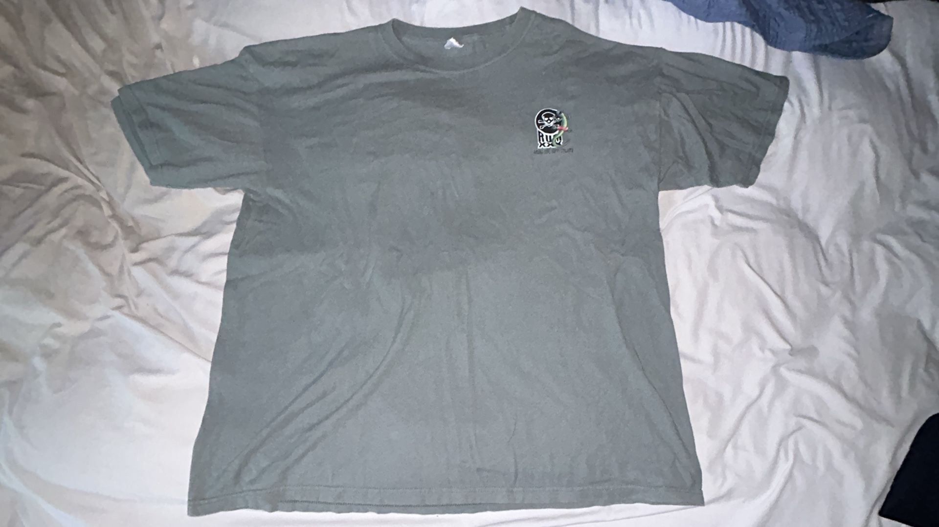 Aruba One Happy Island Rum Graphic T-Shirt Gray
L-XL 2