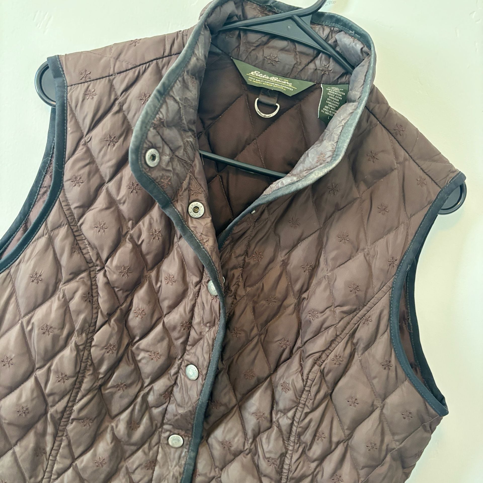 Eddie Bauer Quilted Goose Down Vest Size L Brown Embroidered 3