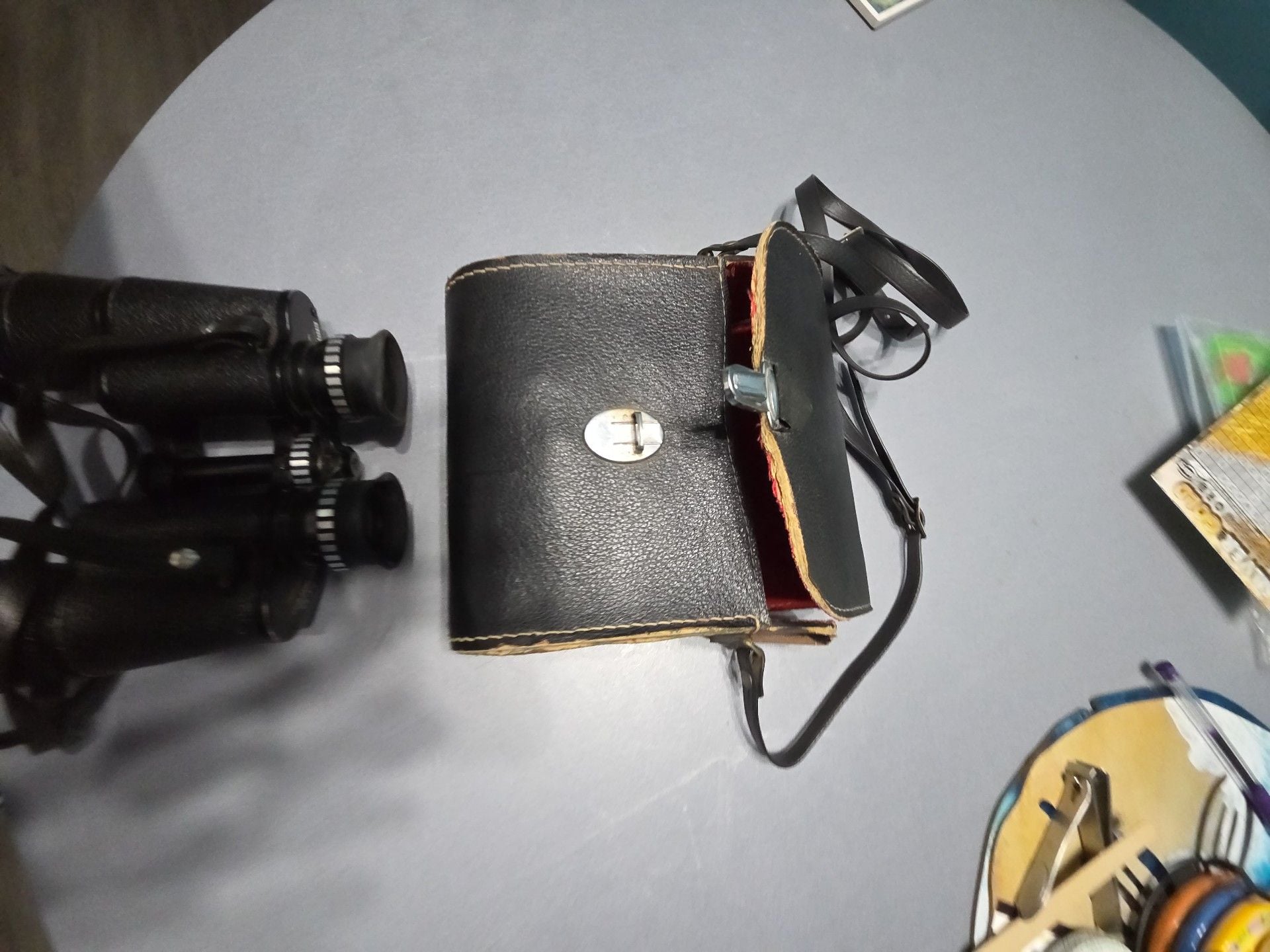 Empire Binoculars Model No.218 7x35 Lightweight With Case 4