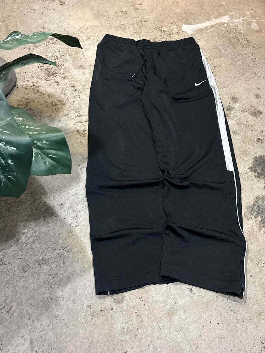 Nike Basketball Warm Up Pants Size M Black Track Stripe Zip Ankle 2