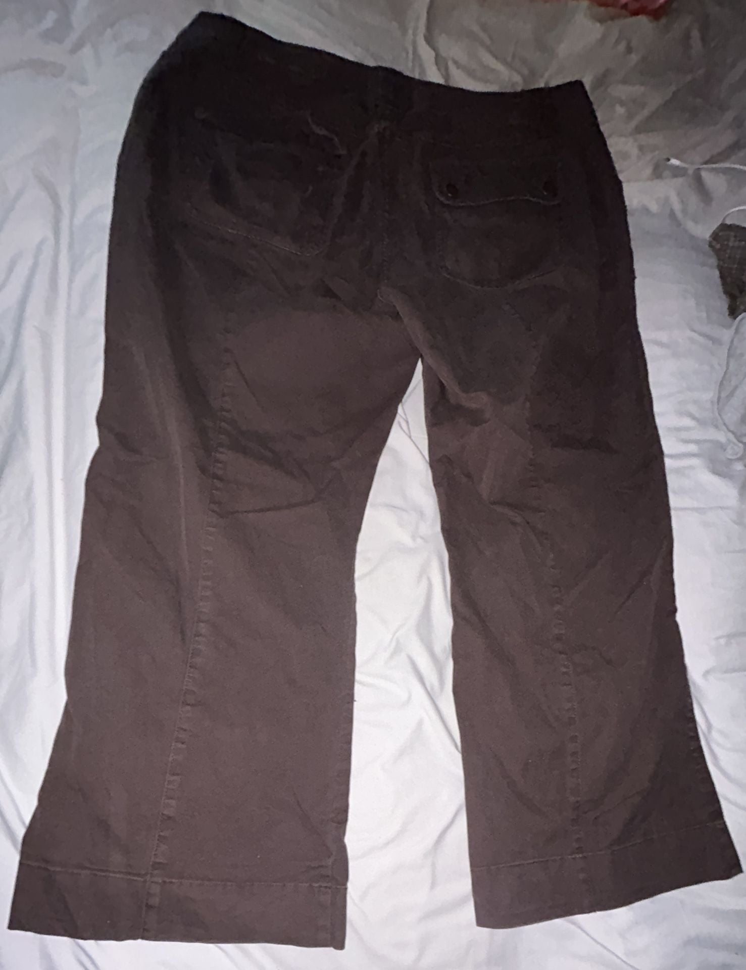 Bass Creek Outfitters Brown Pants Dark Brown Work Wear Mens
*NOT REAL BRAND*
MAKE+MODEL✅
says 16w but fits honestly really big like a 45 3