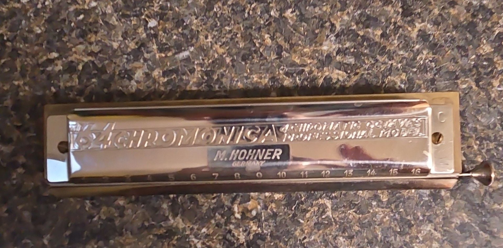 Hohner The 64 Chromonica Harmonica Nr 280 Key of C Professional Model 9