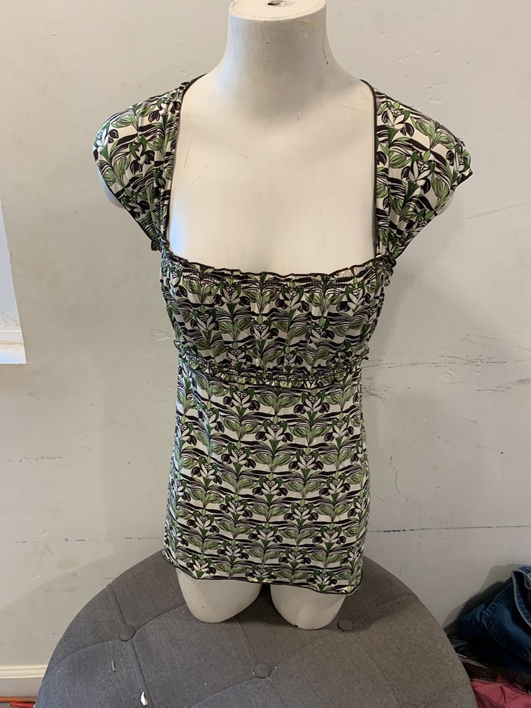 Y2kMax Studio Blouse Size S Green Brown Floral Print Short Sleeve Top 2