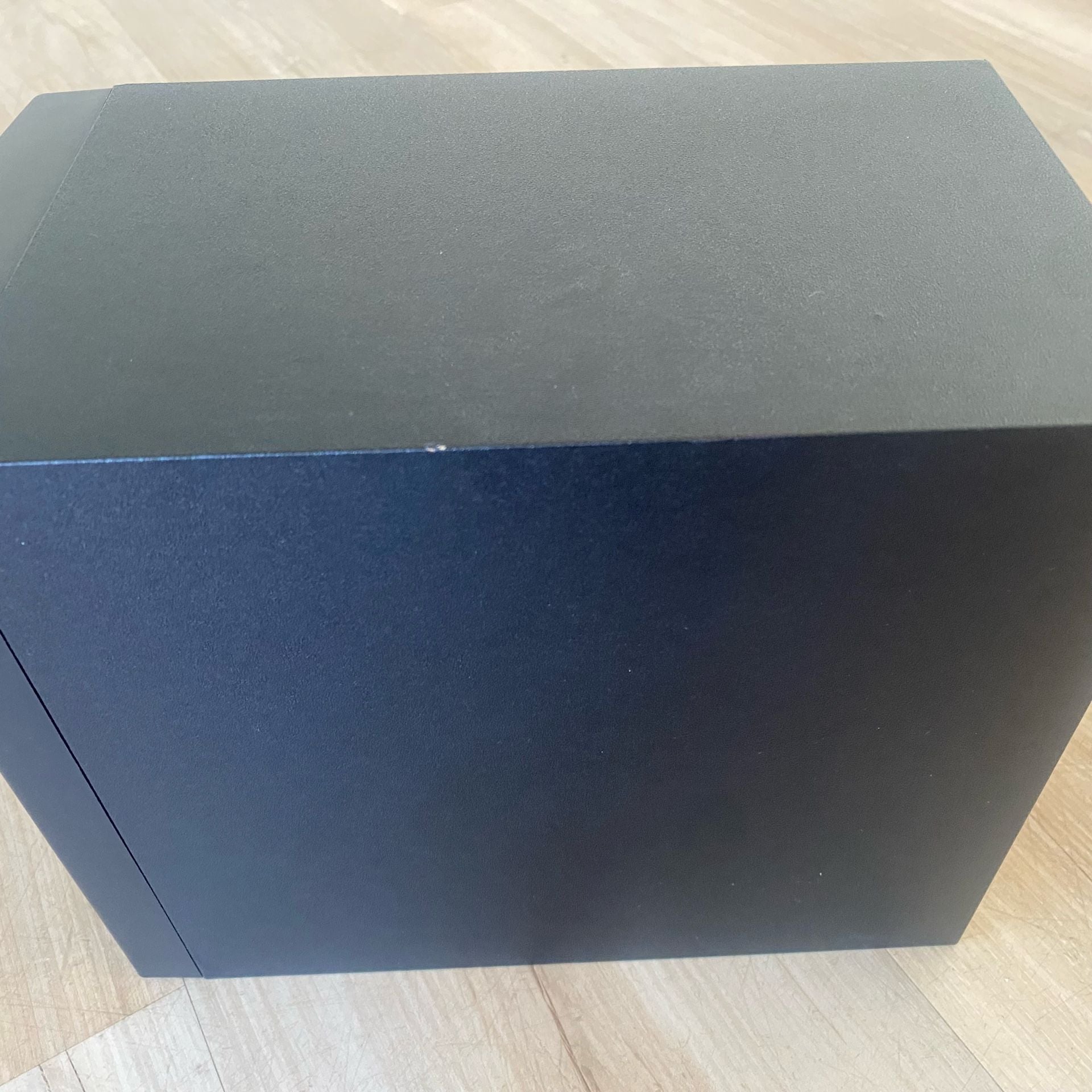 Product thumbnail 3