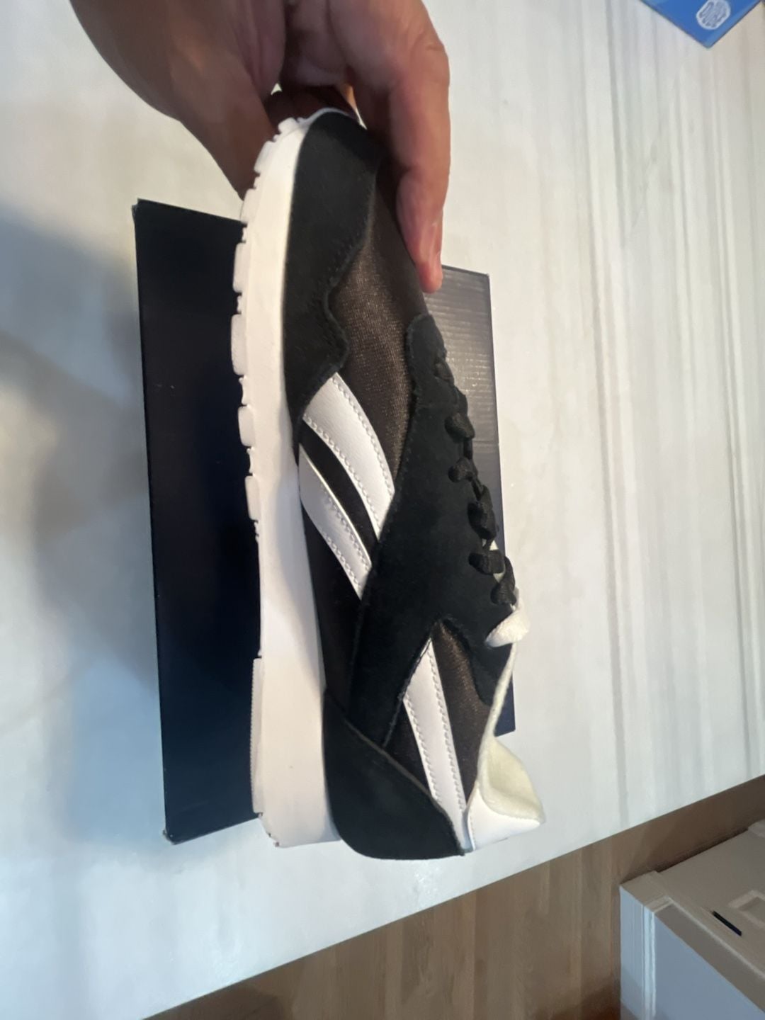 Reebok Royal Nylon Size 7.5 Black White Sneakers BD1553 New with Box 8