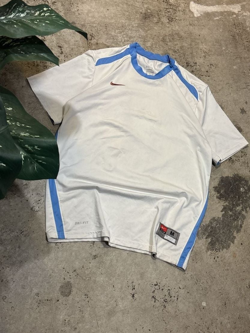 Nike Dri-Fit Jersey Size M White Blue Soccer Shirt 2