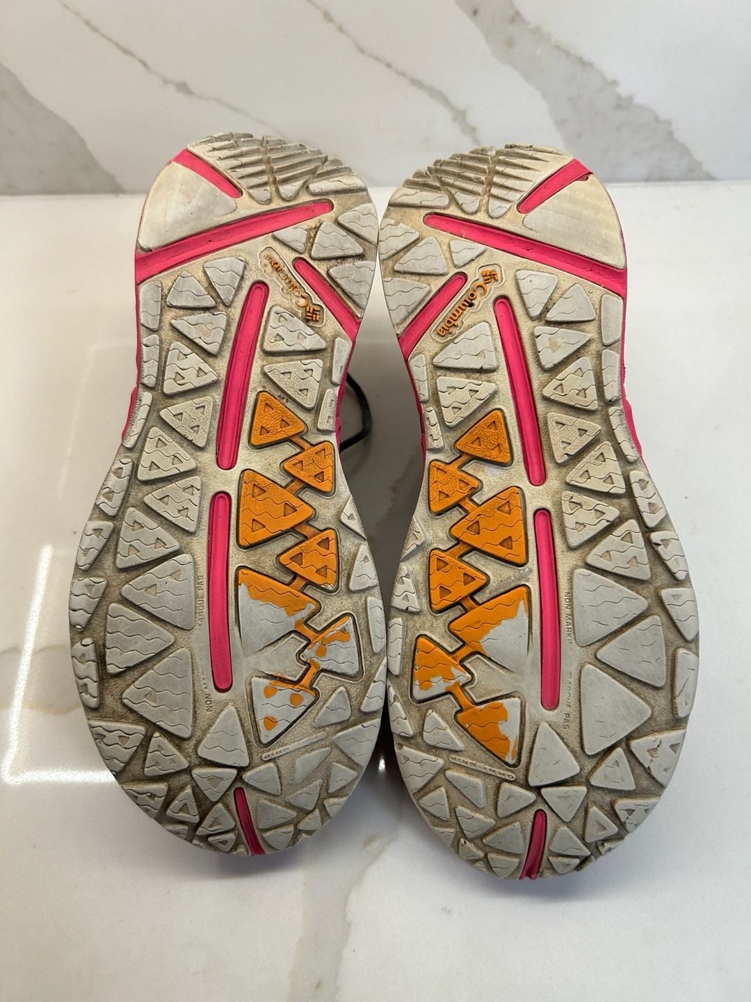New Columbia Women's Hiking Shoe Size 8.5 6