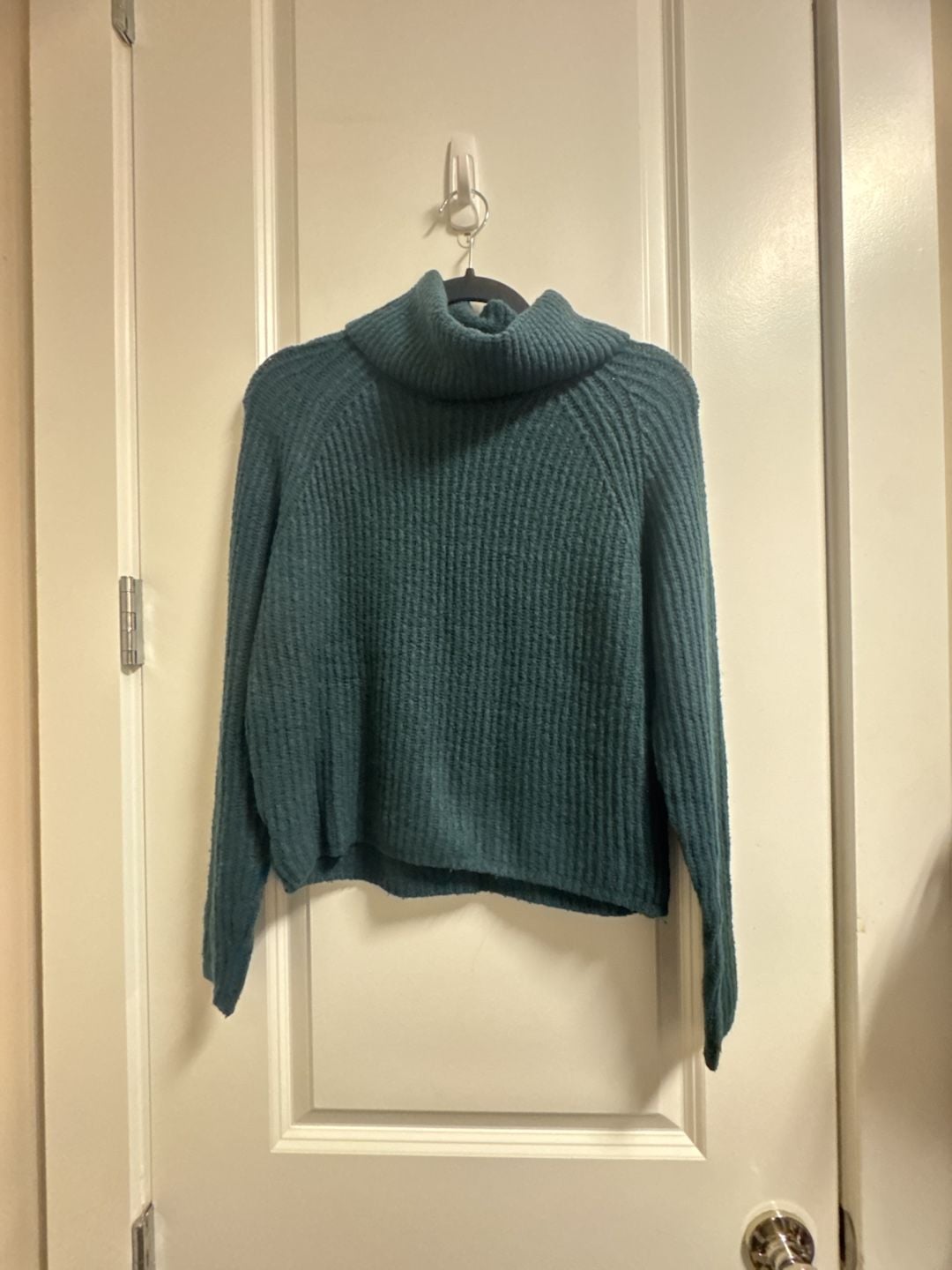 Garage Turtleneck Sweater Size P/S Teal Ribbed Knit 2