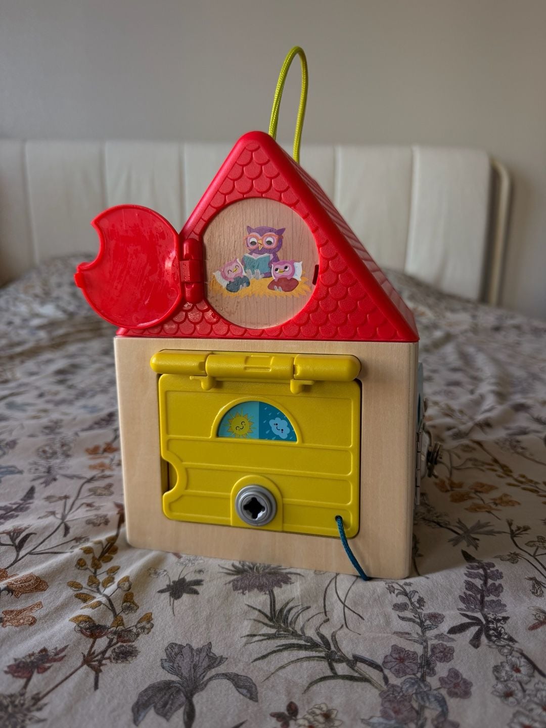 B. Toys Lock And Key Wooden Activity House 5