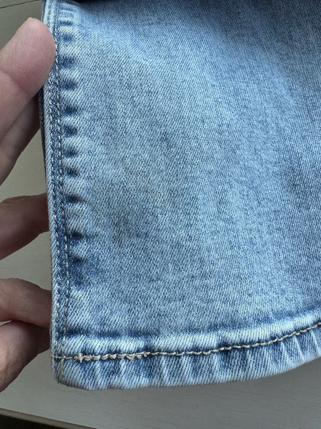 Hudson Jeans Flap Pocket Blue Light Wash Jeans size 8 5