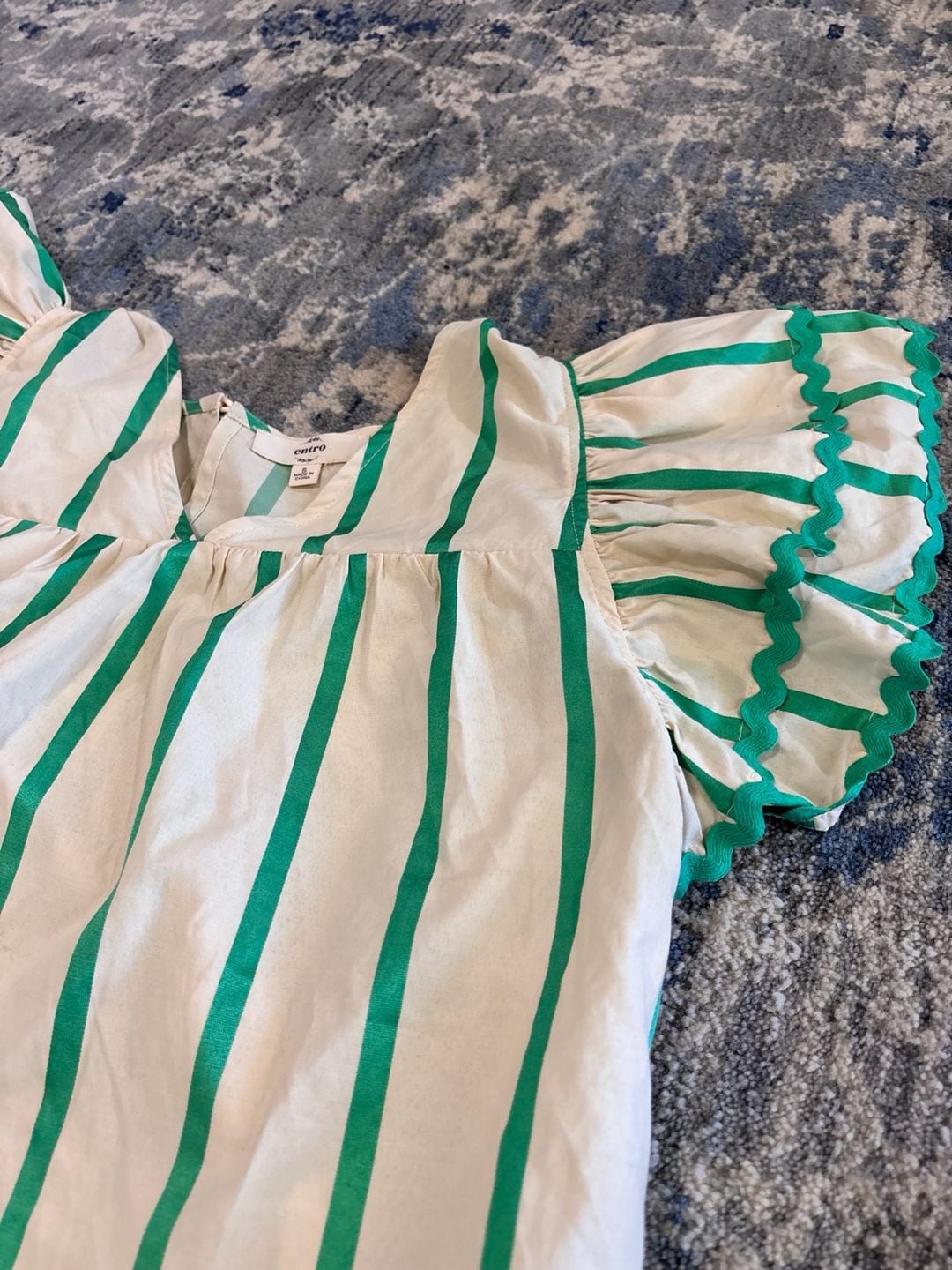 Entro Blouse Size S Green White Striped Ruffle Top 3