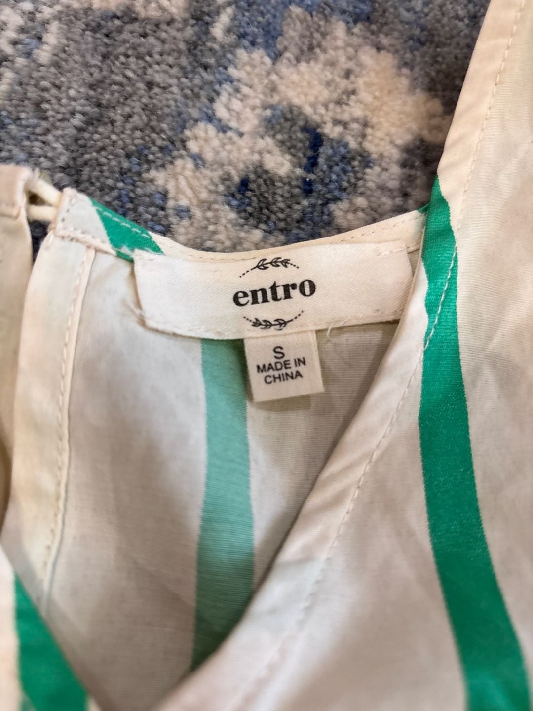 Entro Blouse Size S Green White Striped Ruffle Top 4