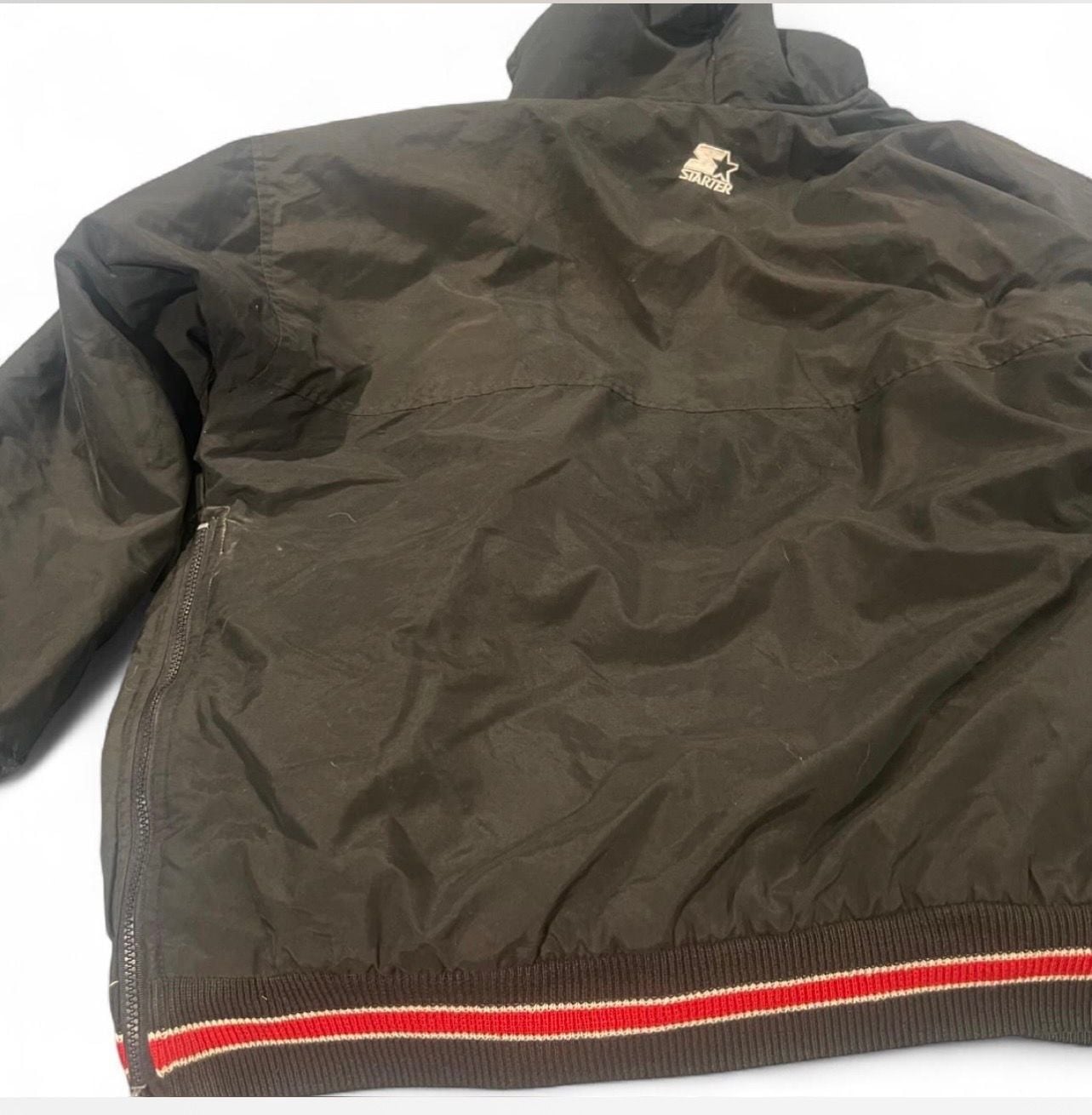 Starter Chicago Bulls Vintage Jacket Size Large Black NBA Licensed 5