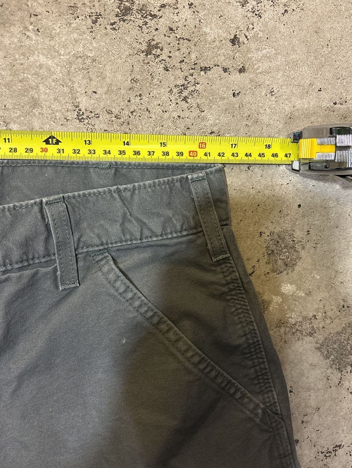 Carhartt B144 Carpenter Utility Shorts Size 34 Gray Canvas Workwear 5