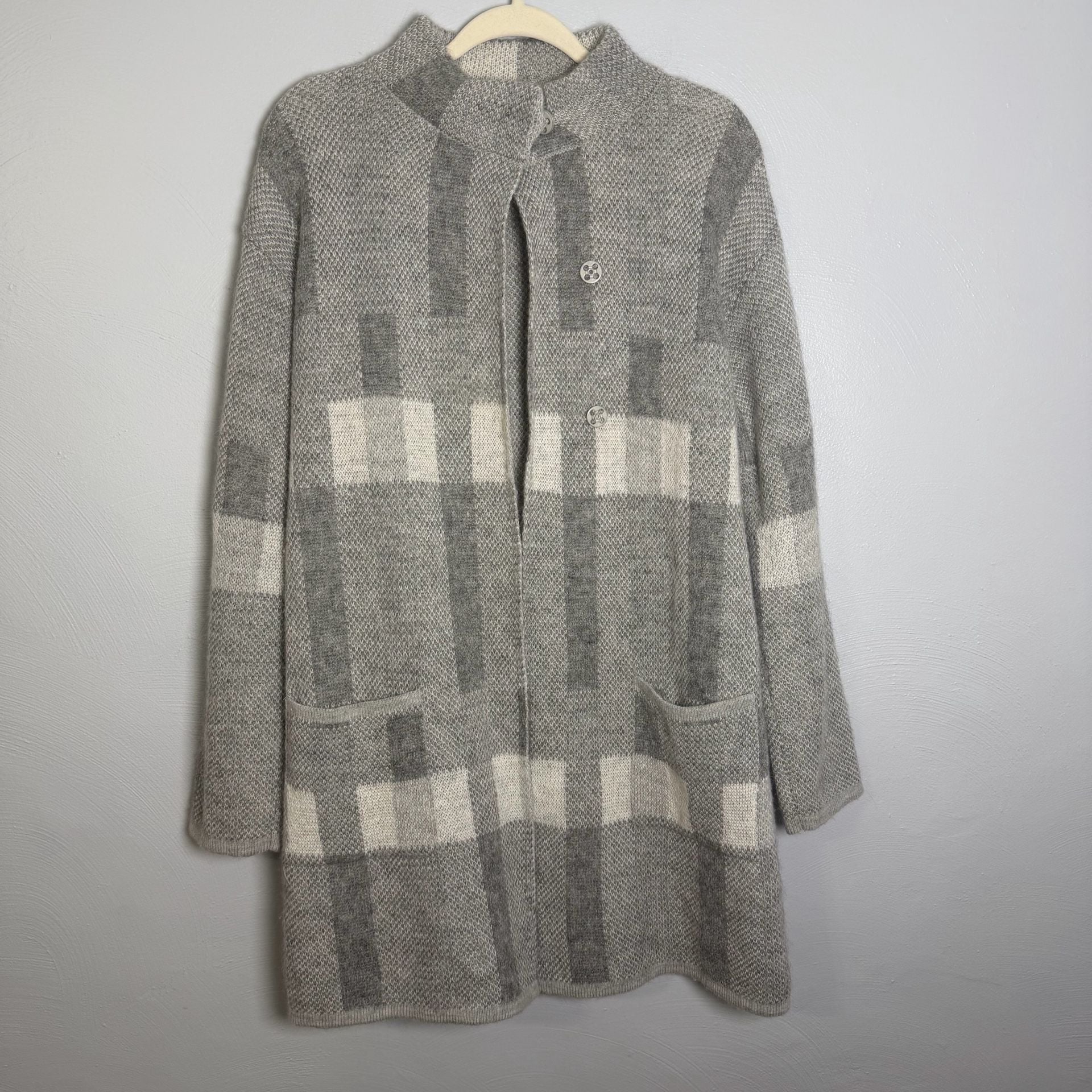 Dolce Stella Long Cardigan Sweater Size L Gray Plaid Wool Blend 2