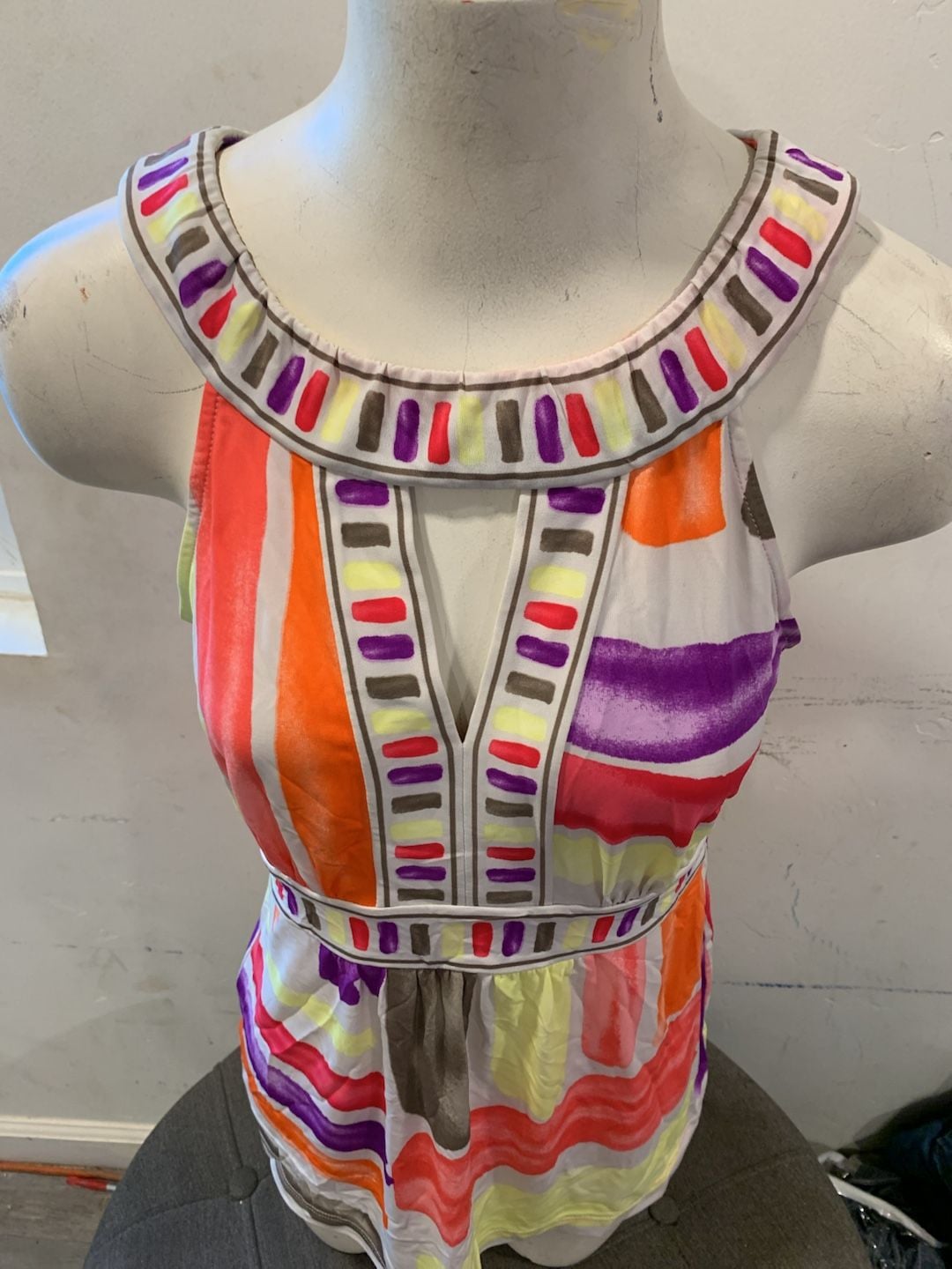 Y2k Bcbgmaxazria Abstract Print Halter Tank Top Size S Multicolor 3