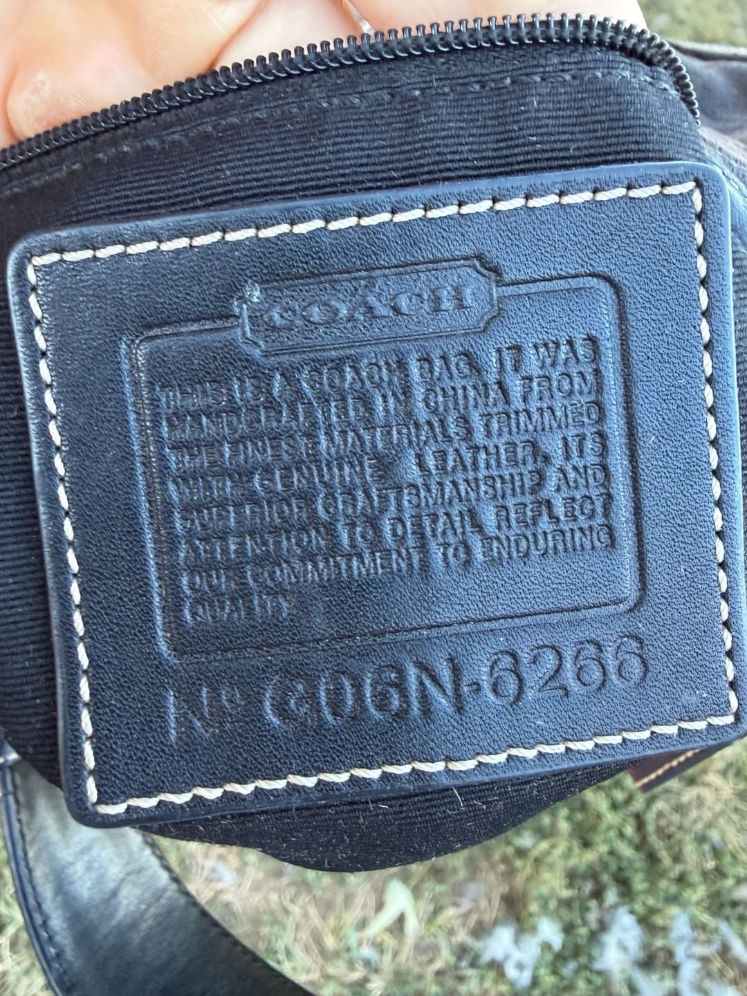 Y2k Coach mini Signature Soho Hobo Black Canvas Leather Handbag 9