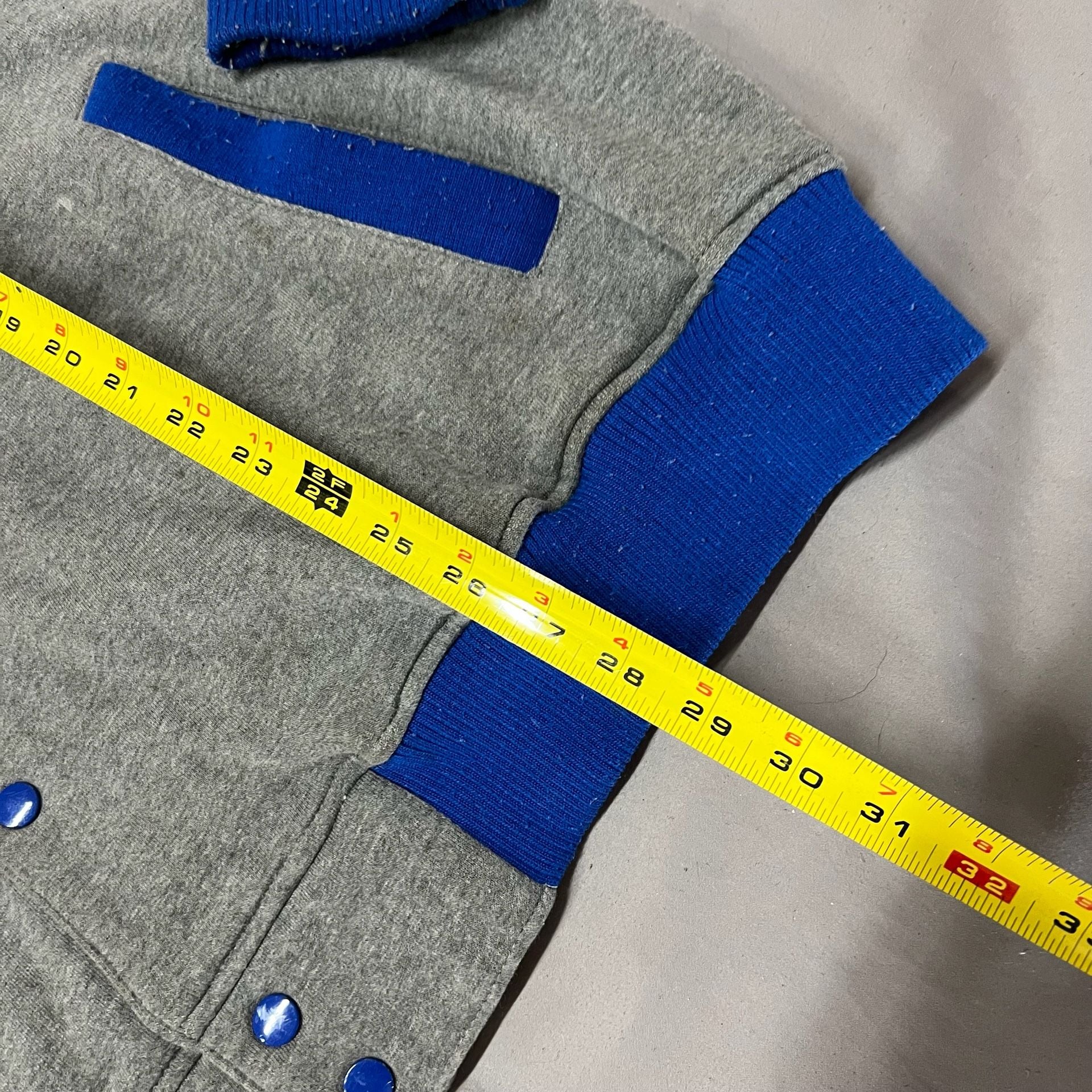 Genuine Merchandise Chicago Cubs Full Snap Varsity Jacket Gray Size L 9