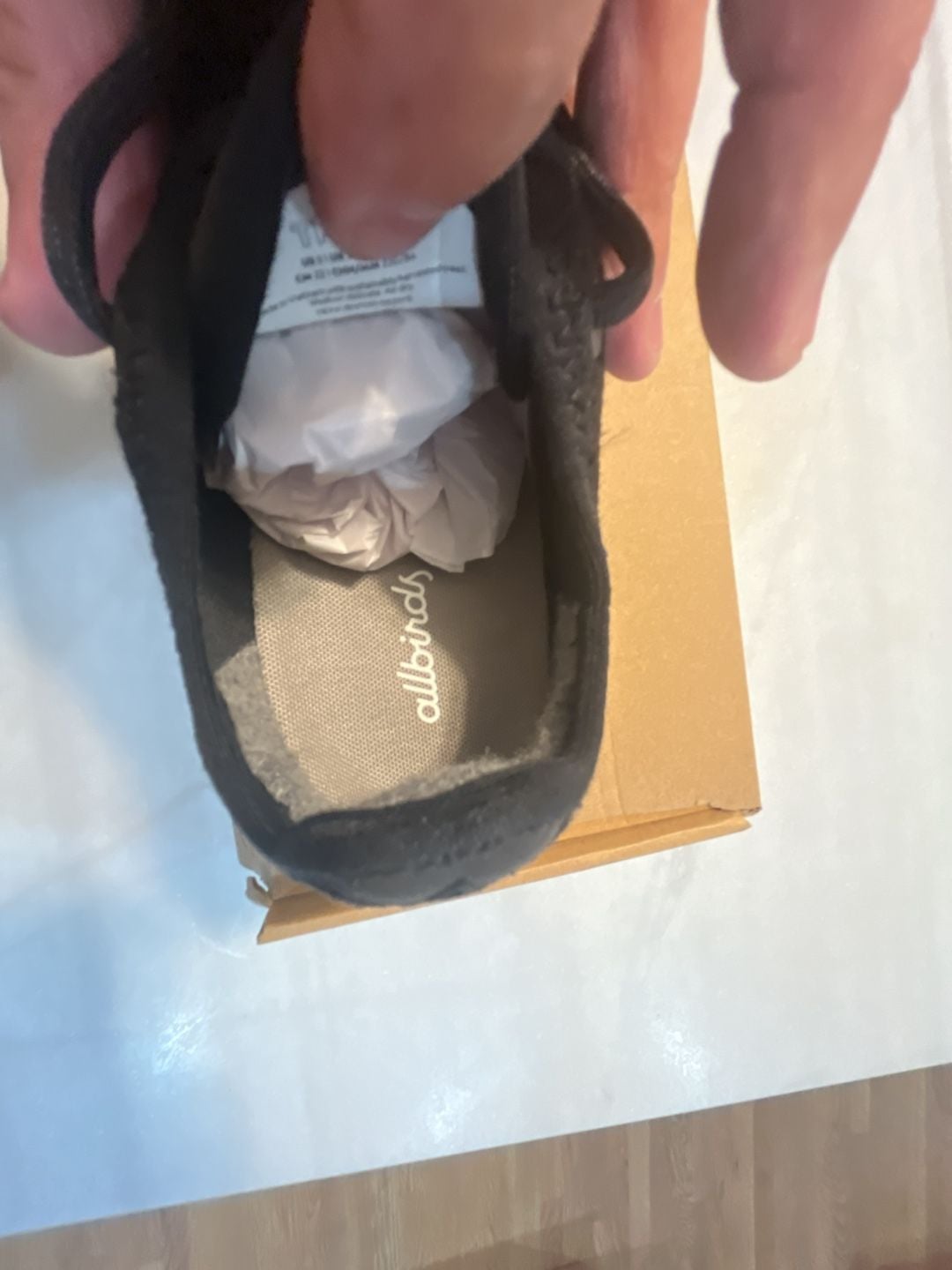 Allbirds Tree Runner Size 5 Black White Womens  9