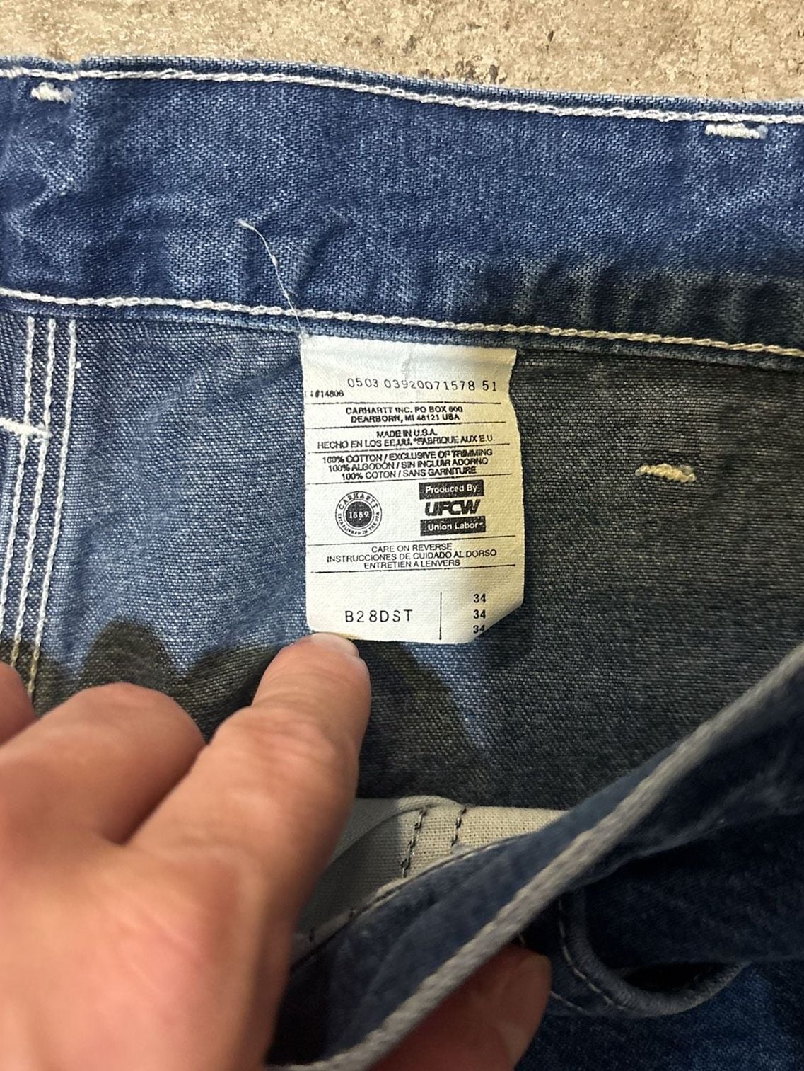 Carhartt B28 DST Carpenter Denim Shorts Size 34 Blue Workwear 4
