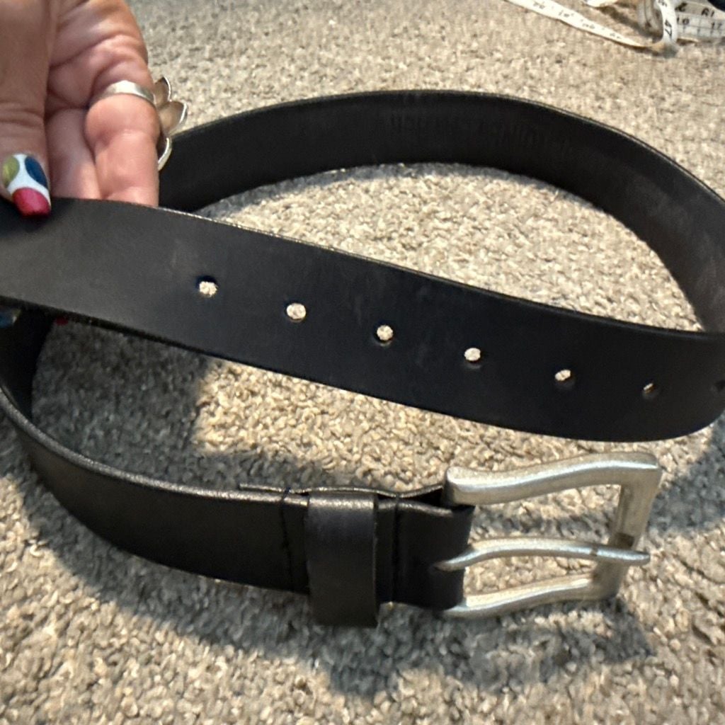 Genuine Leather Wide Prong Belt Size 30-32 Black Leather 2