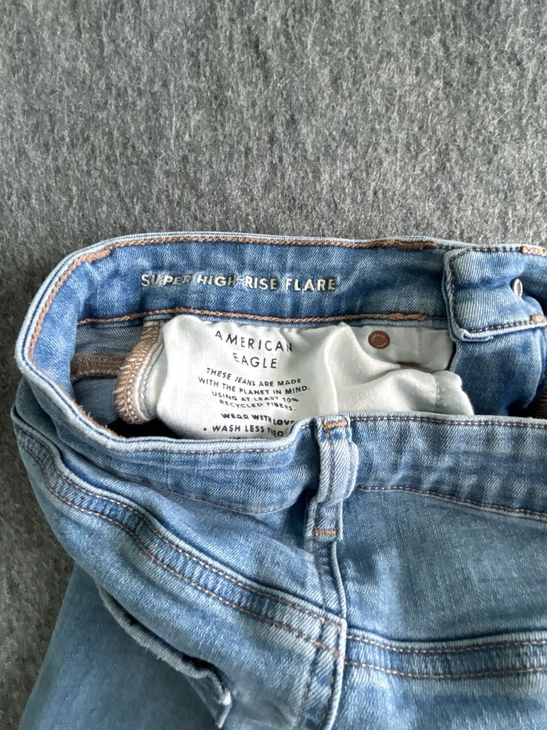 American Eagle Super High Rise Flare Denim Jean Size 6 Regular 5
