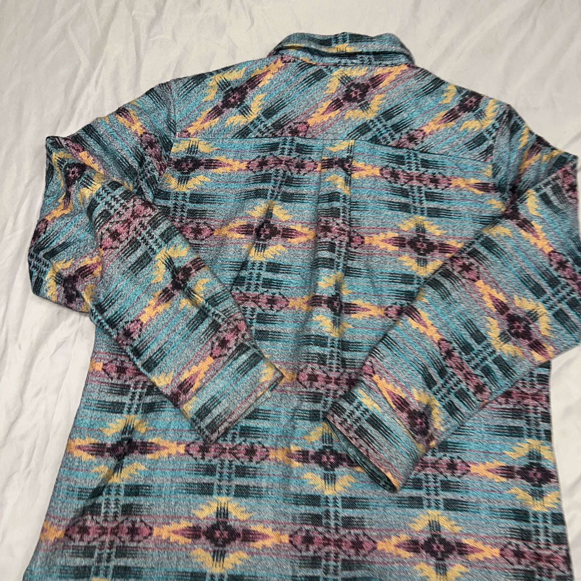 Ariat Real Aztec Print Western Shirt Size L/G Blue women’s button down sweater 7