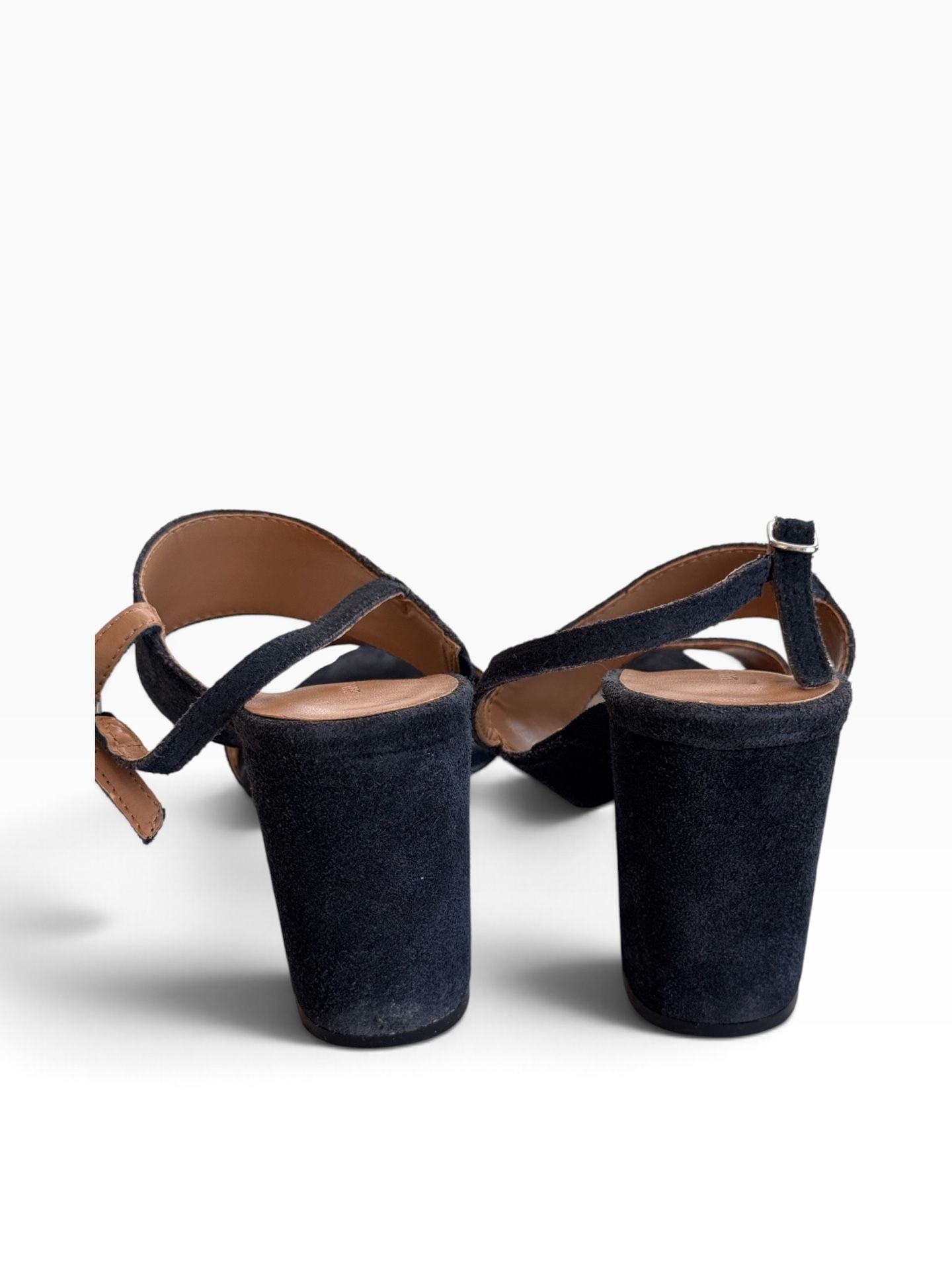 Banana Republic Block Heel Sandals Size 7 Black Suede Ankle Strap 5