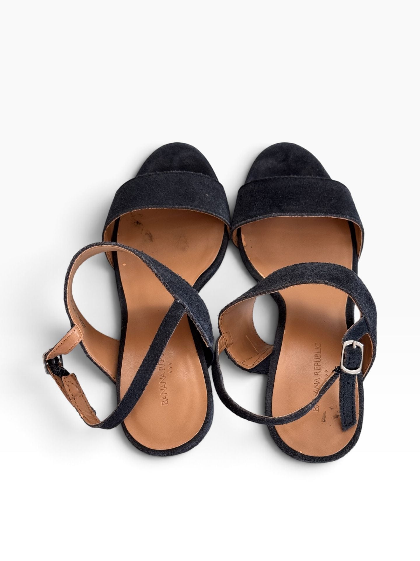 Banana Republic Block Heel Sandals Size 7 Black Suede Ankle Strap 6