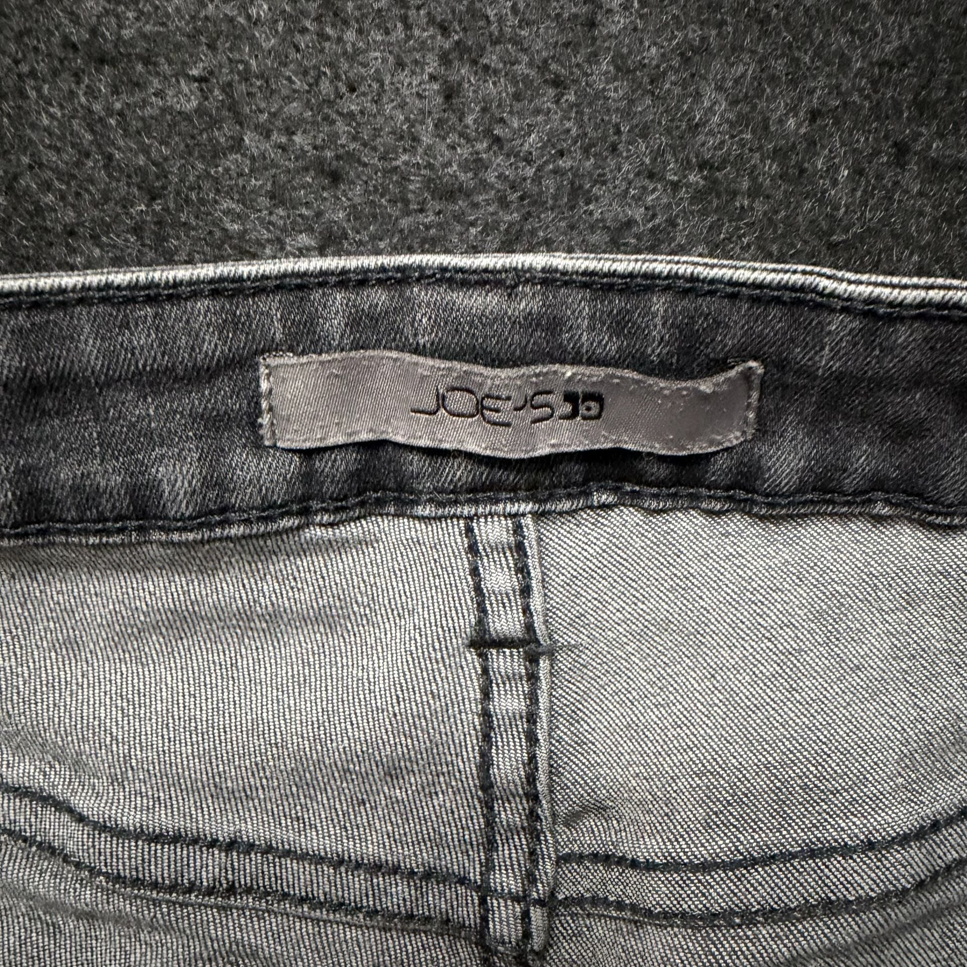 Product thumbnail 4