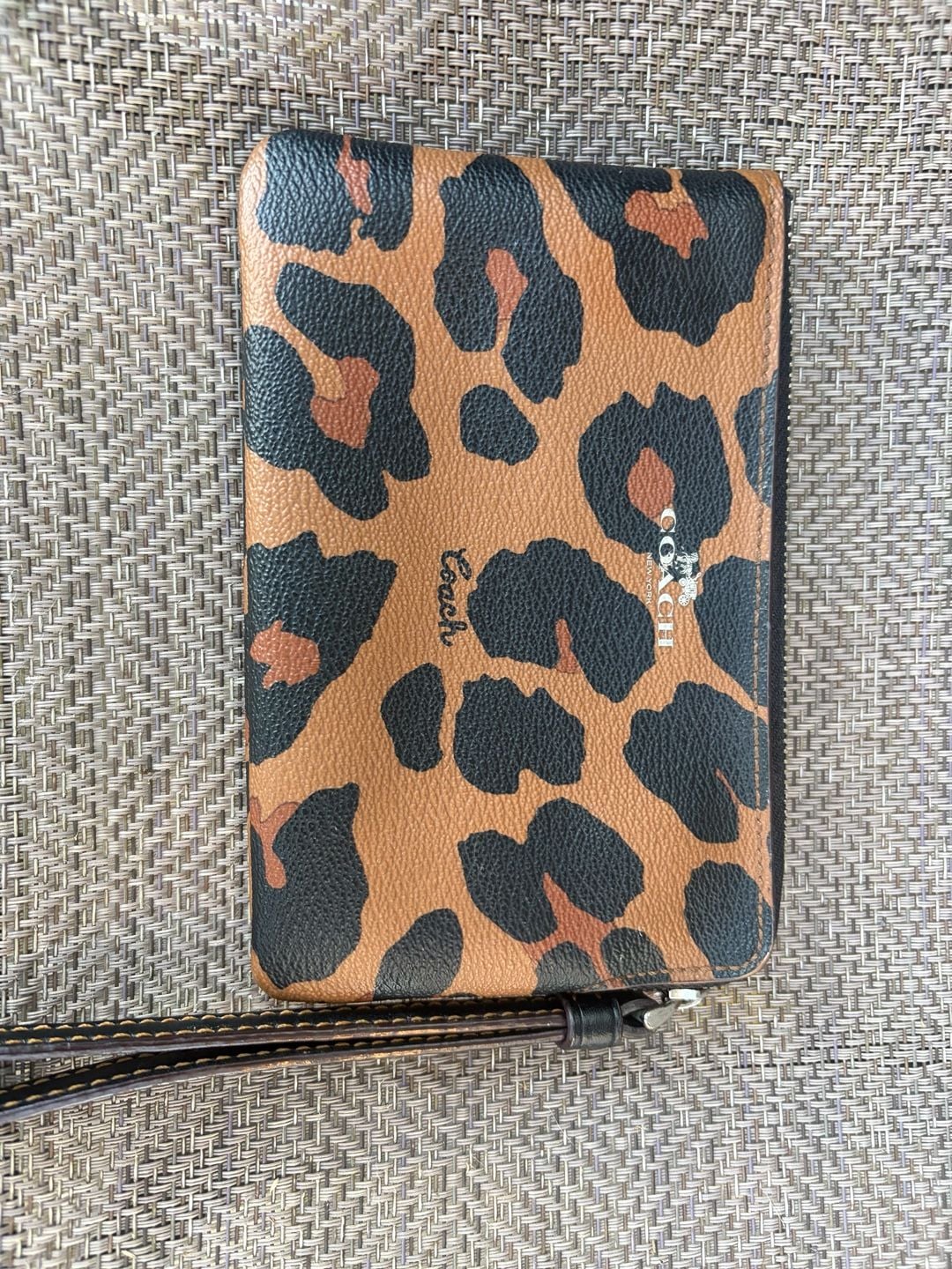 Coach Corner Zip Wristlet ocelot Leopard Print 7