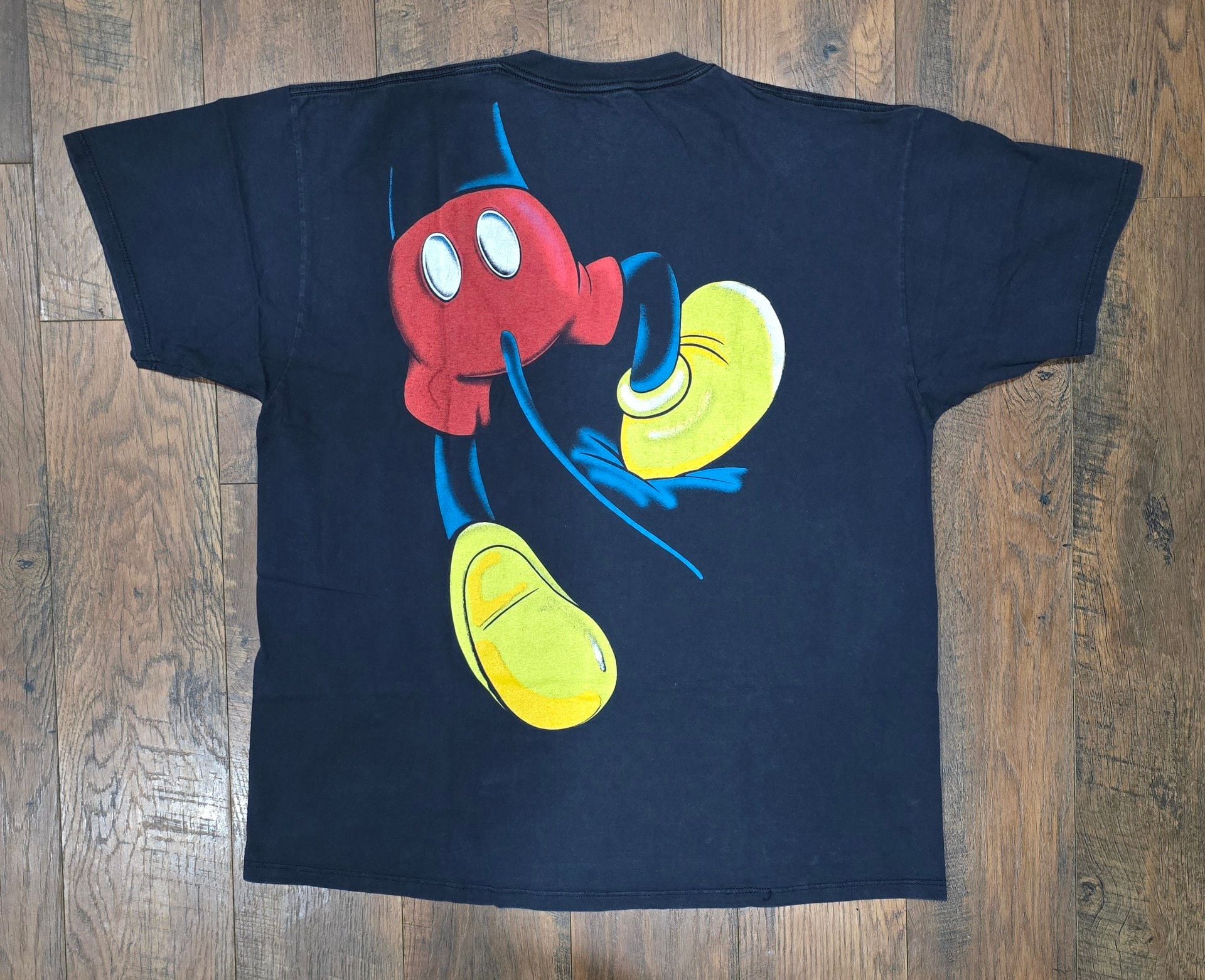RARE VTG 90s Mickey Mouse Tee Disney Parks Grail USA Made OSFA 7