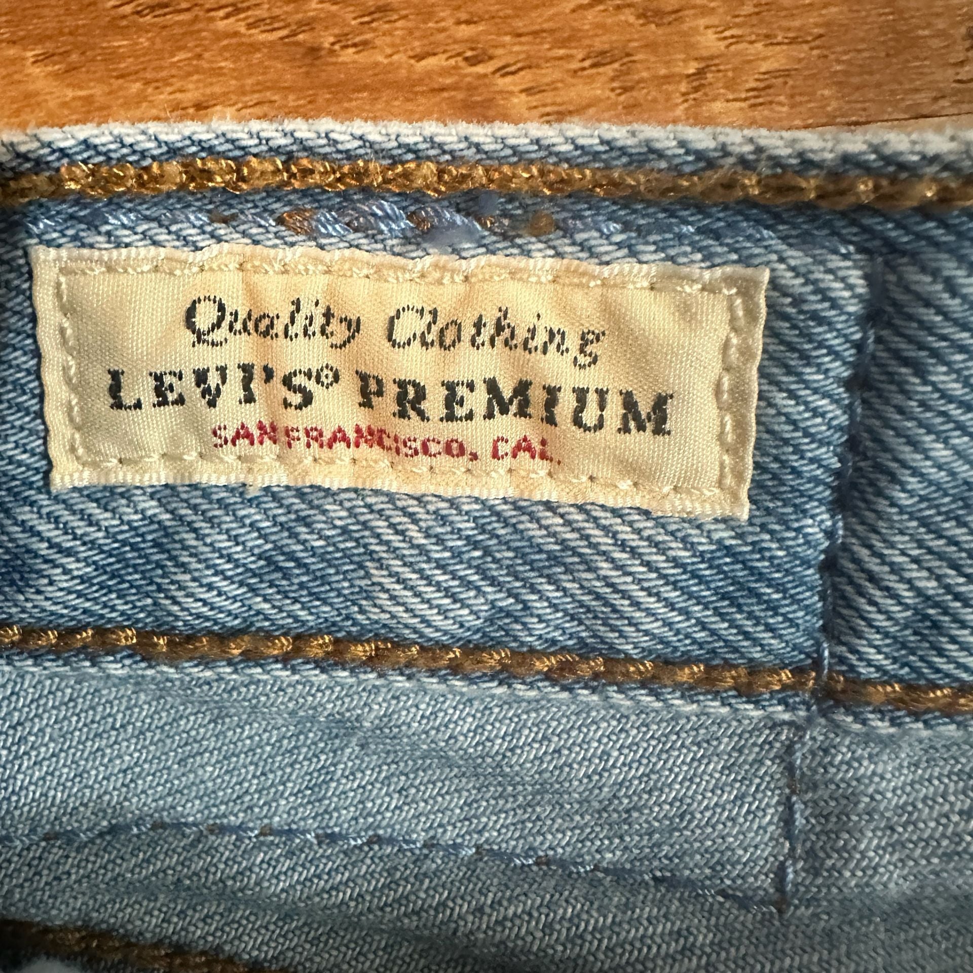 Levi's 505 Regular Fit Jeans Light Wash Denim 5