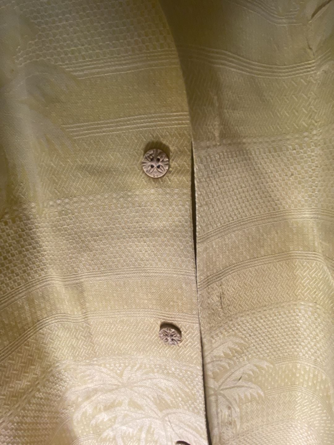 Tommy Bahama Silk Hawaiian Button Down Shirt Size M Yellow Leaf Palm Camp 8