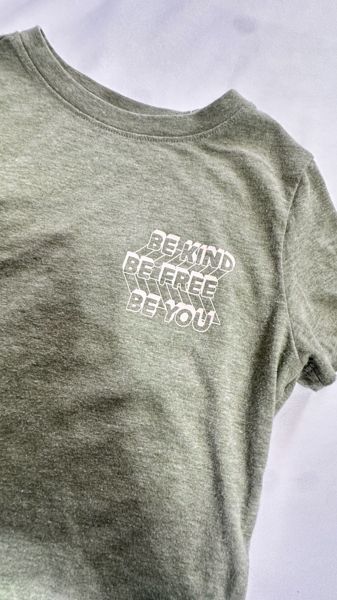 Cat & Jack Be Kind Be Free Be You T-Shirt Size XS (4/5) 3