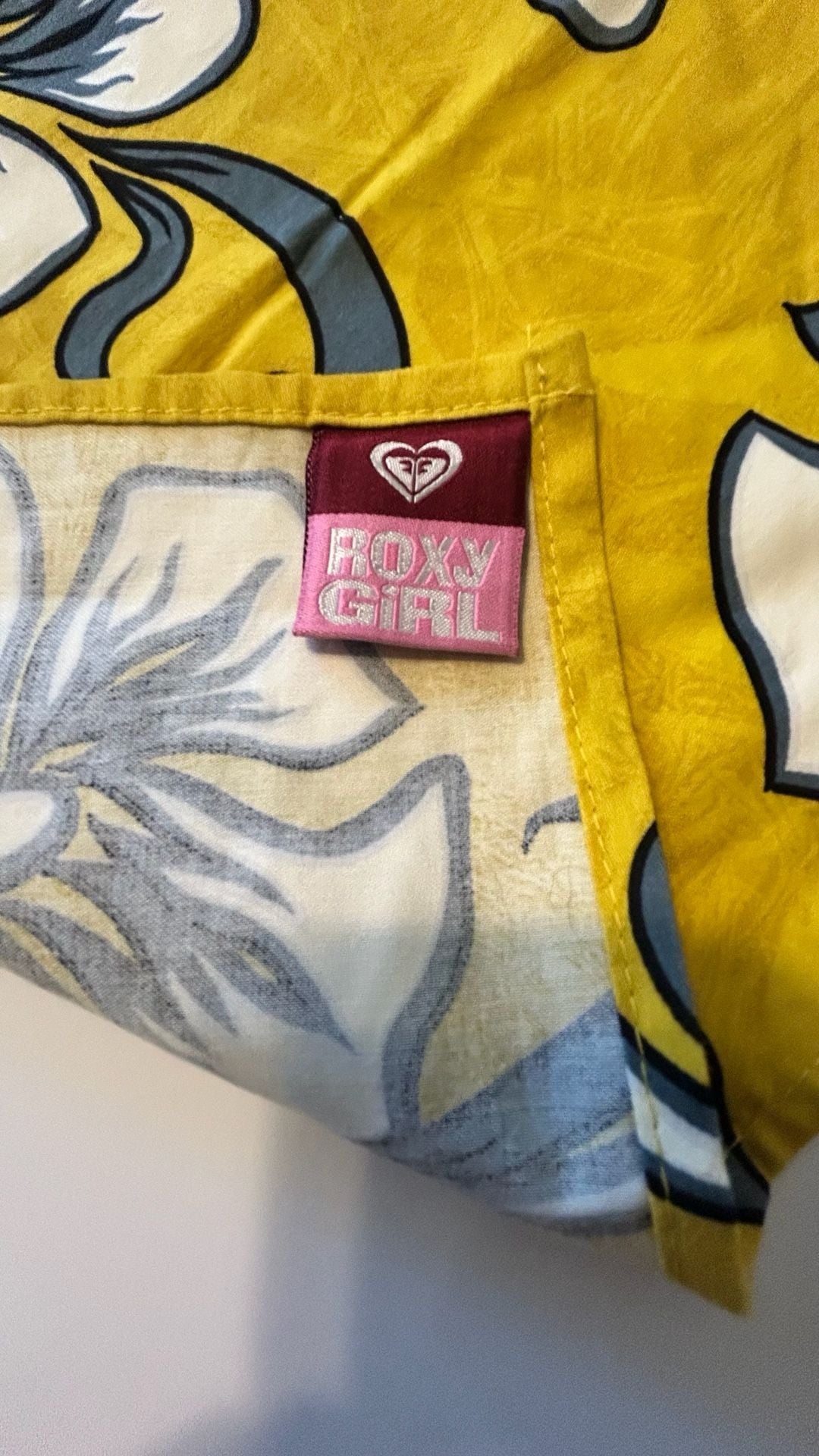 Roxy Girl Floral Bandana Yellow White Grey Hawaiian Hair Scarf 4