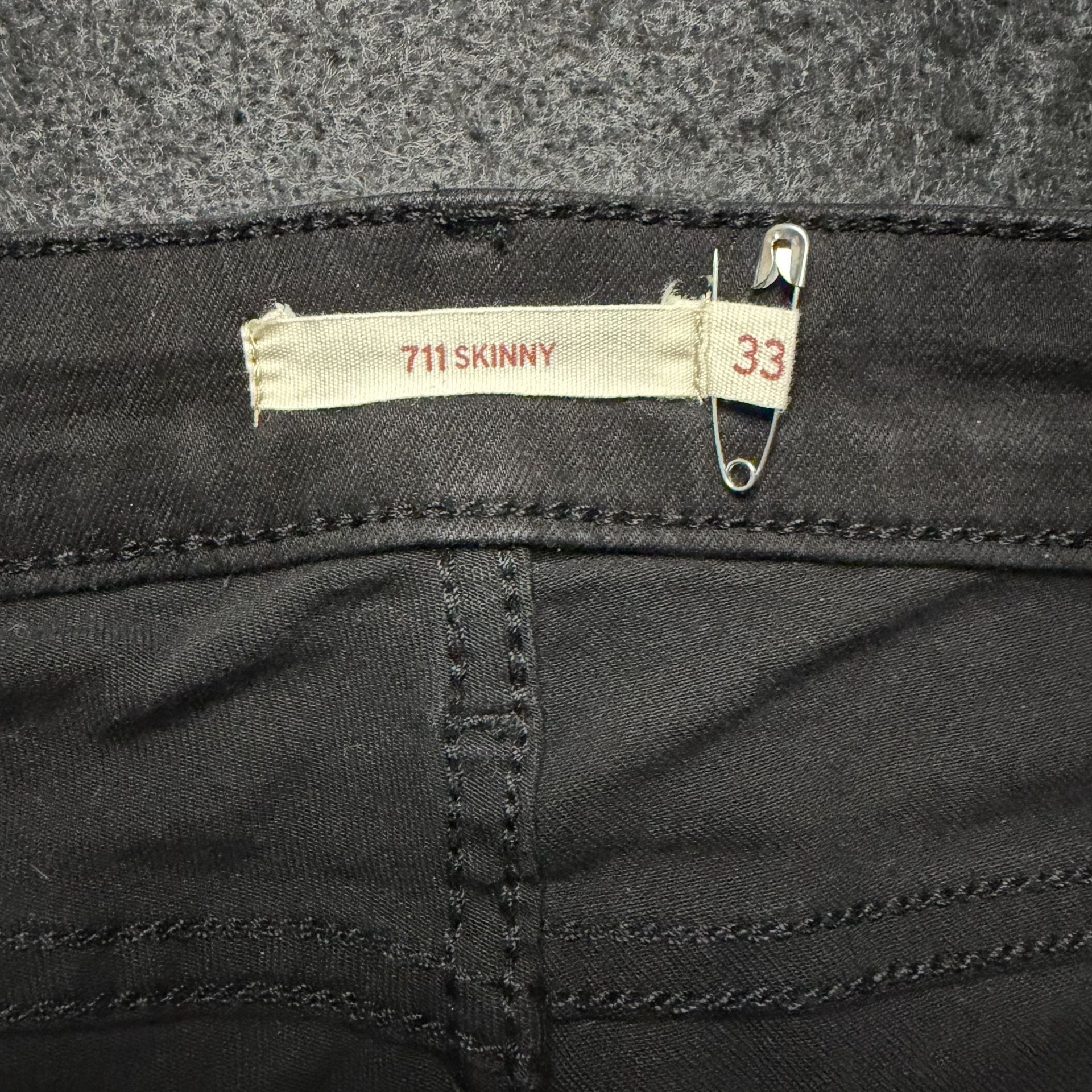 Levi's 711 Skinny Jeans Size 30 Black 4