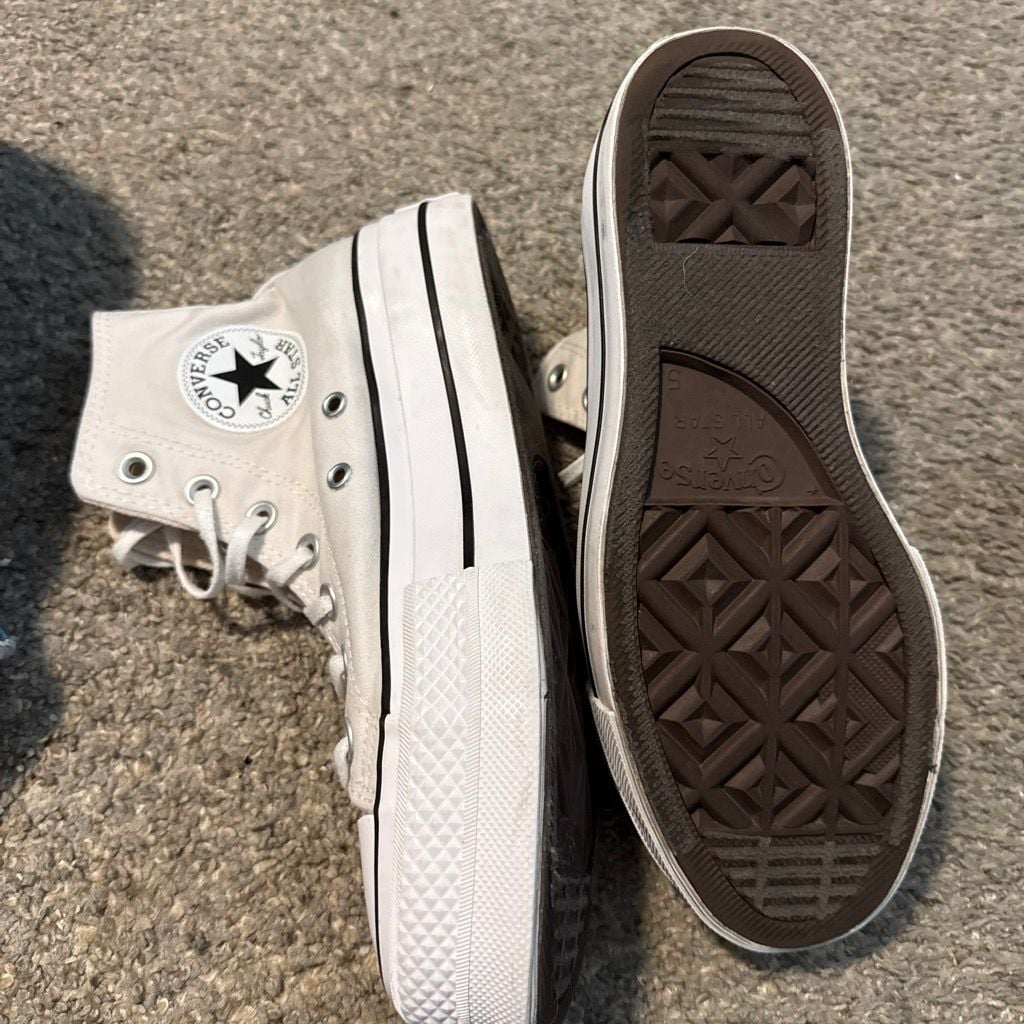 Converse Chuck Taylor All Star Lift Platform Size 7 4
