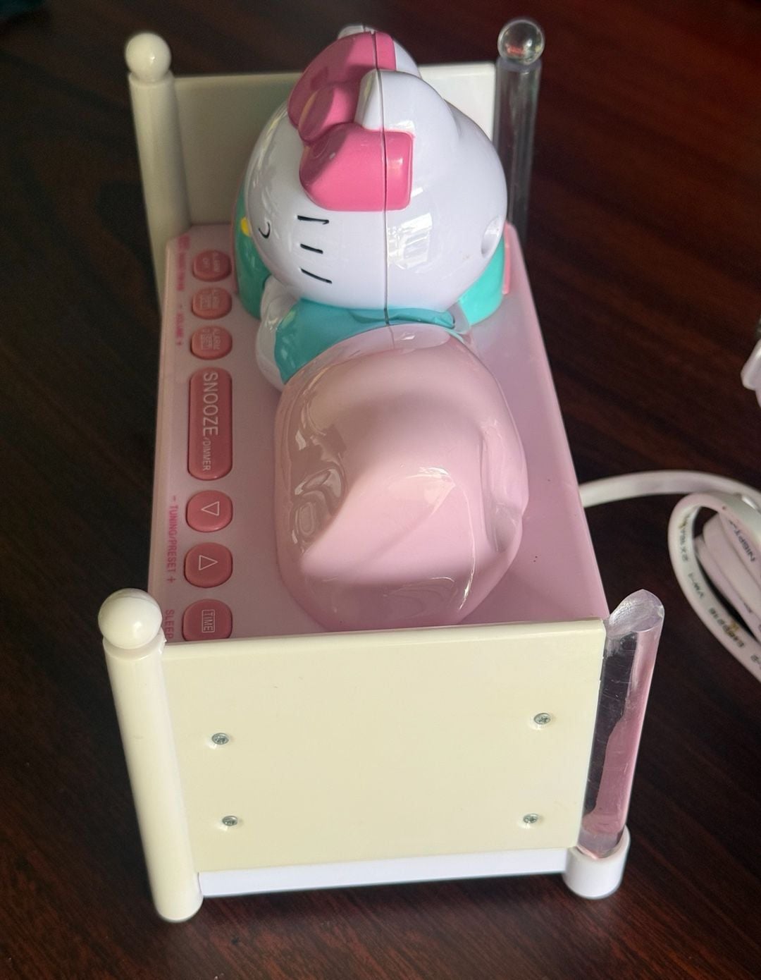 Hello Kitty Sleeping Kitty Alarm Clock Radio KT2052
tested working great! 2