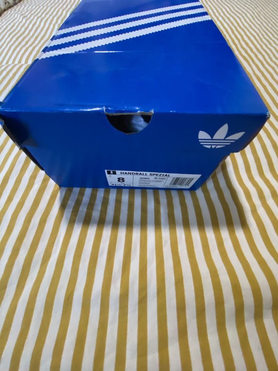 Adidas Handball Spezial Size 8 mens Cream White Blue Gum 2