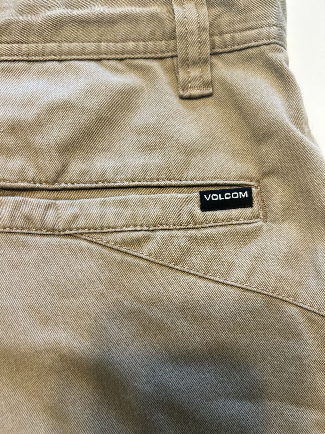 Volcom Chino Shorts Size 32 Khaki Tan Flat Front Casual 6
