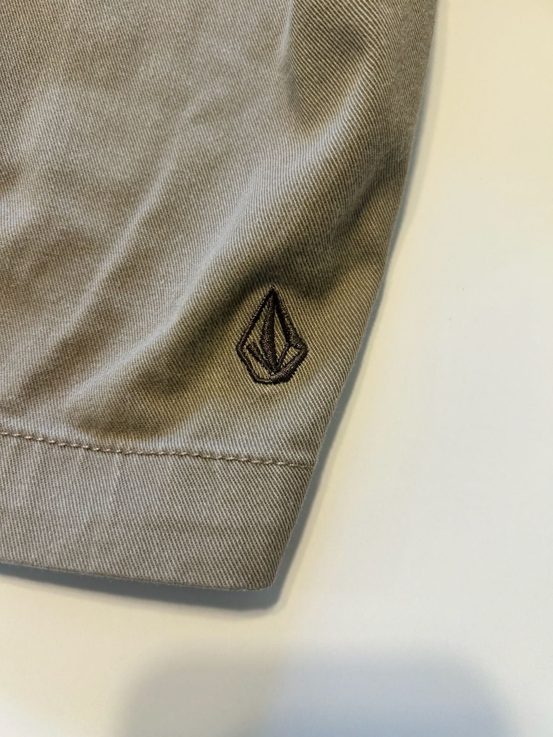 Volcom Chino Shorts Size 32 Khaki Tan Flat Front Casual 7