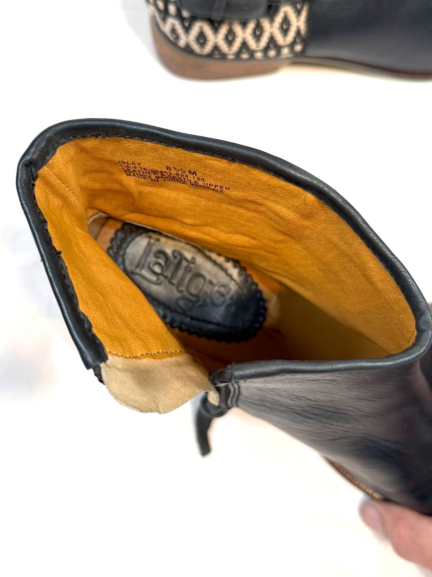 Product thumbnail 6