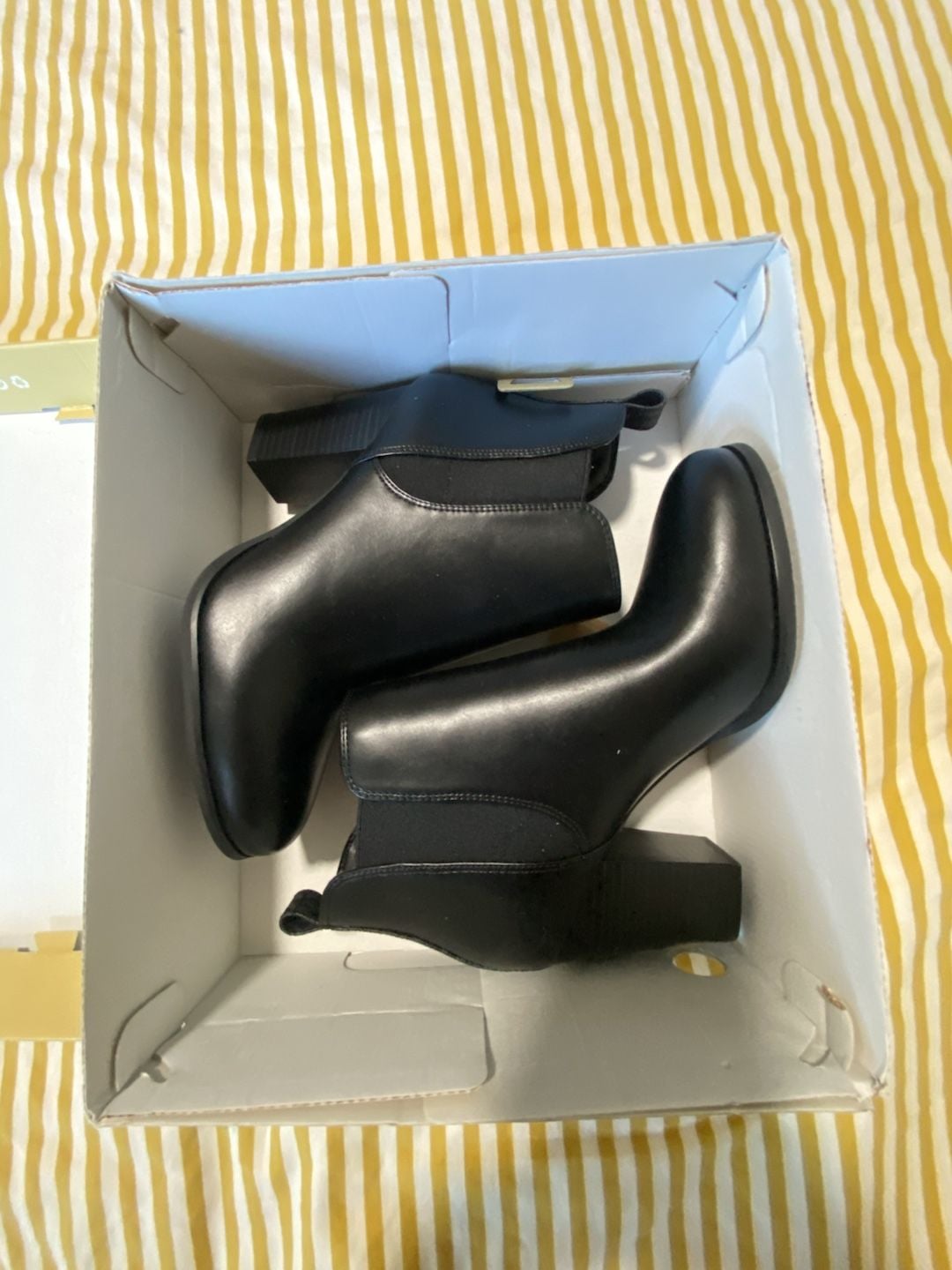 Michael Michael Kors Evaline Heeled Bootie Size 7.5M Black Faux Leather 4