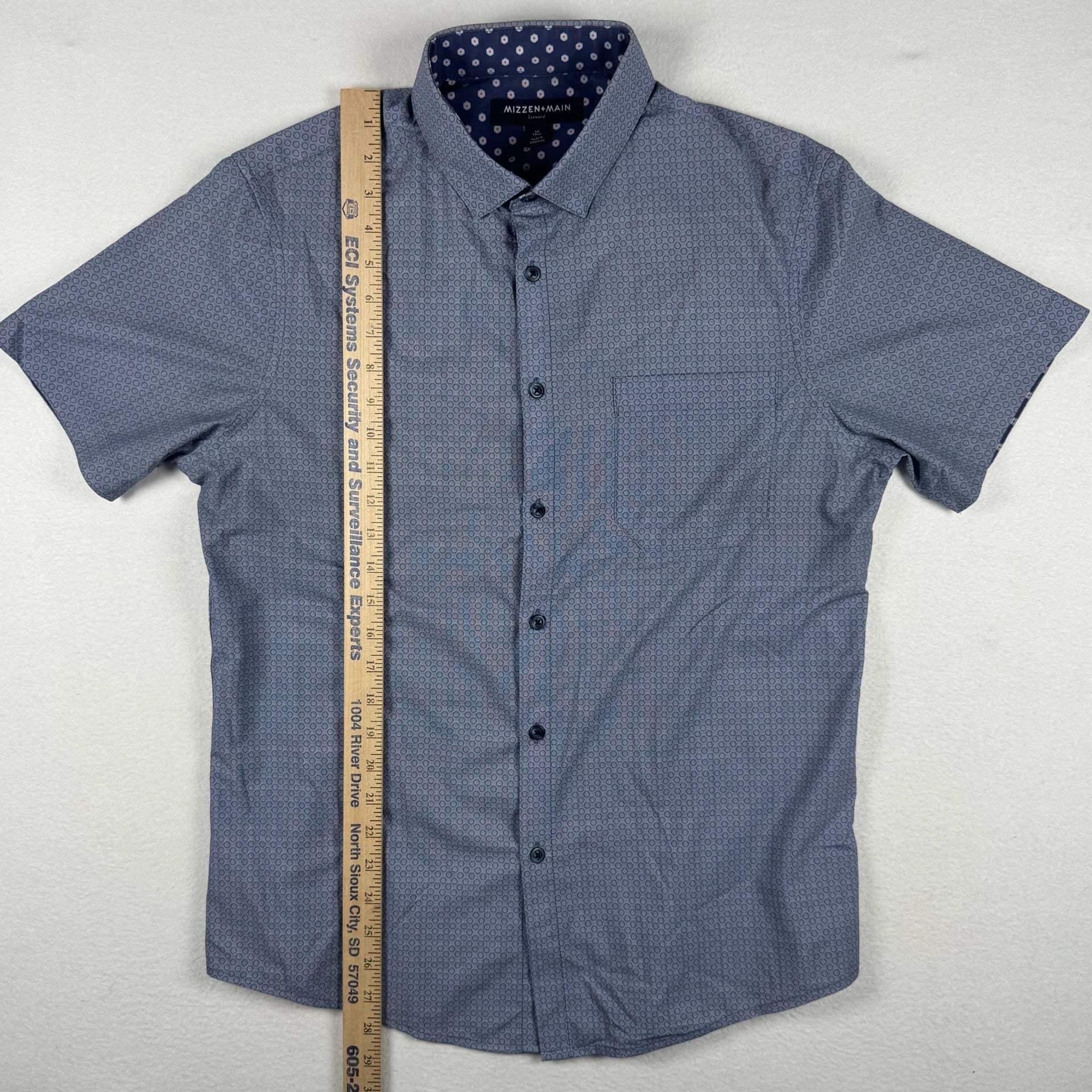 Mizzen + Main Leeward Short Sleeve Shirt Size M Trim Blue Geometric 4