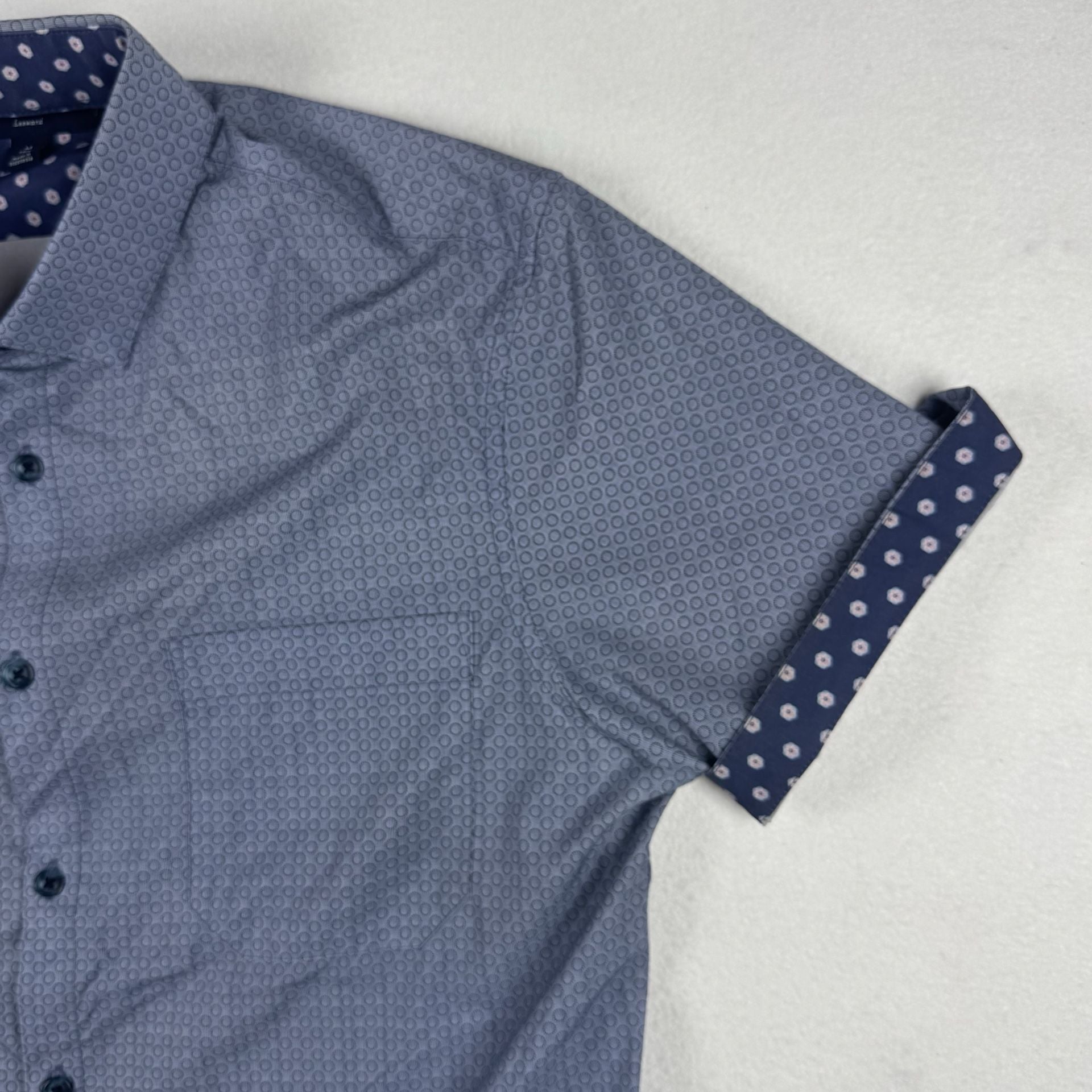 Mizzen + Main Leeward Short Sleeve Shirt Size M Trim Blue Geometric 8