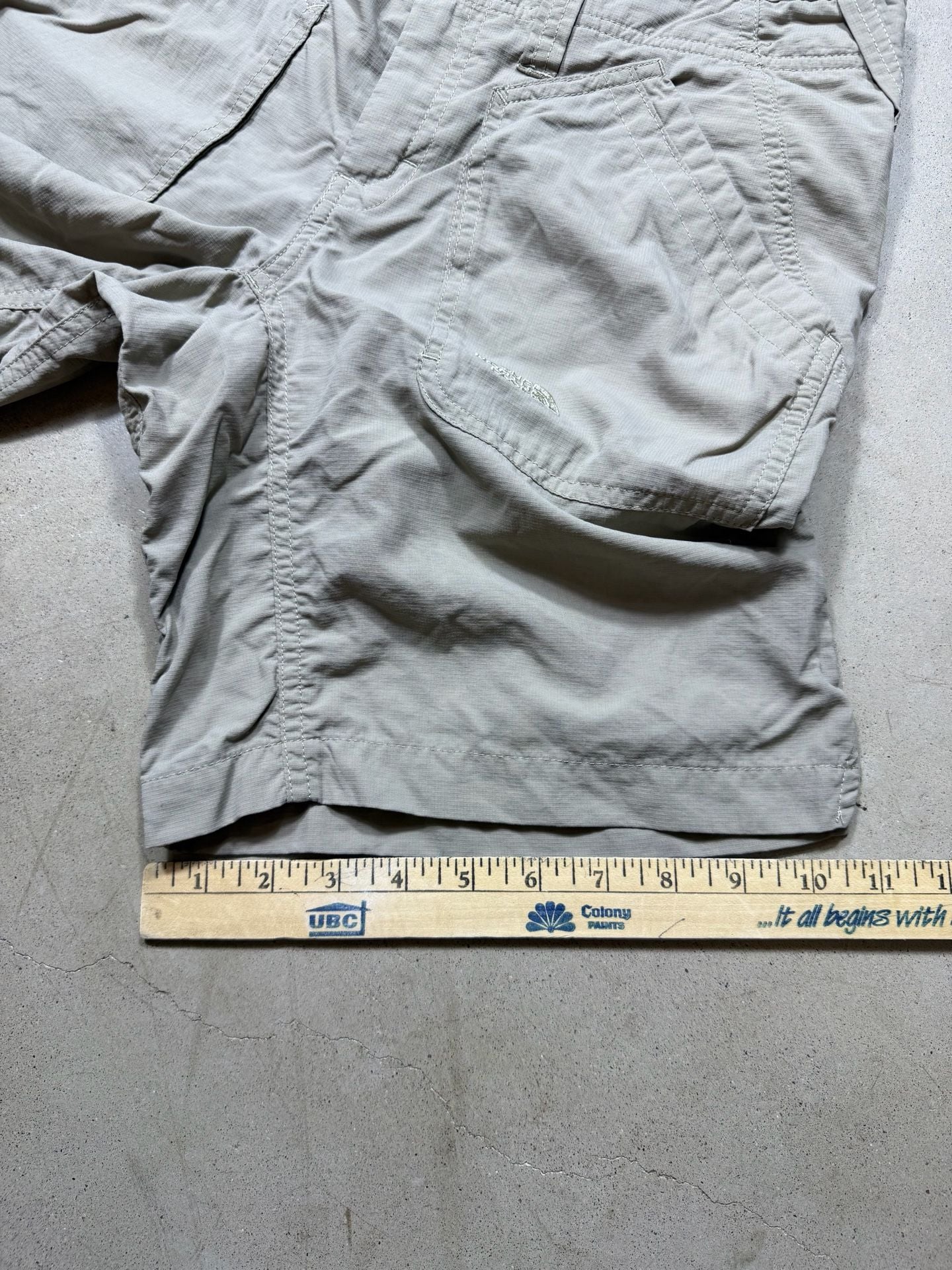The North Face Hiking Utility Nylon Khaki Shorts size small 9