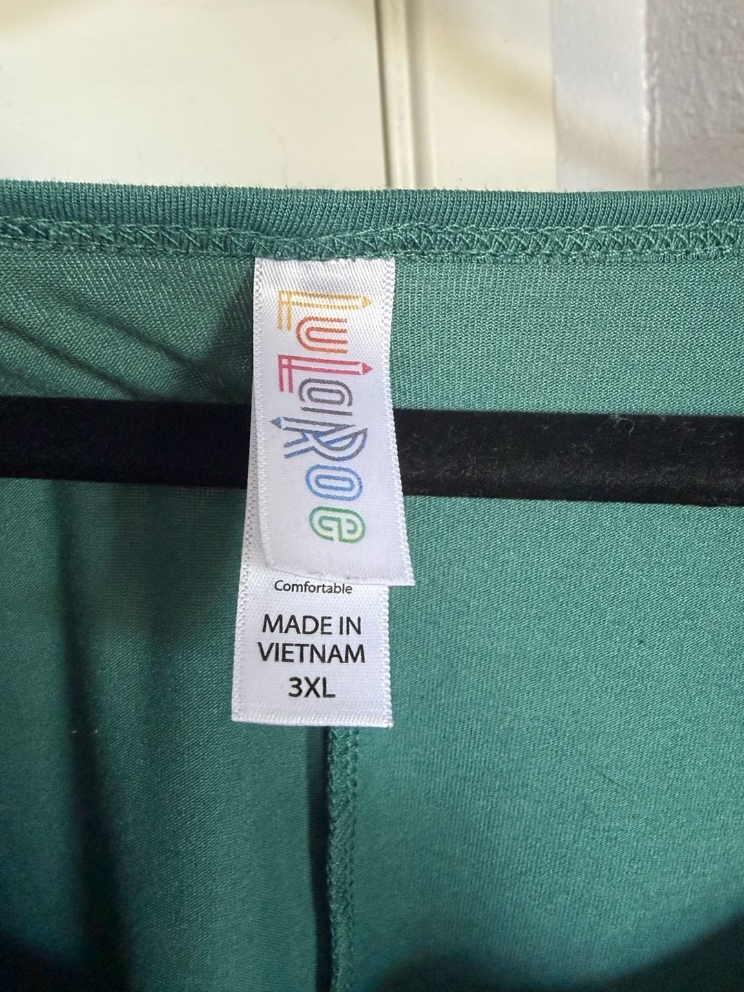 LuLaRoe Perfect Tee | 3XL | Good Condition 6