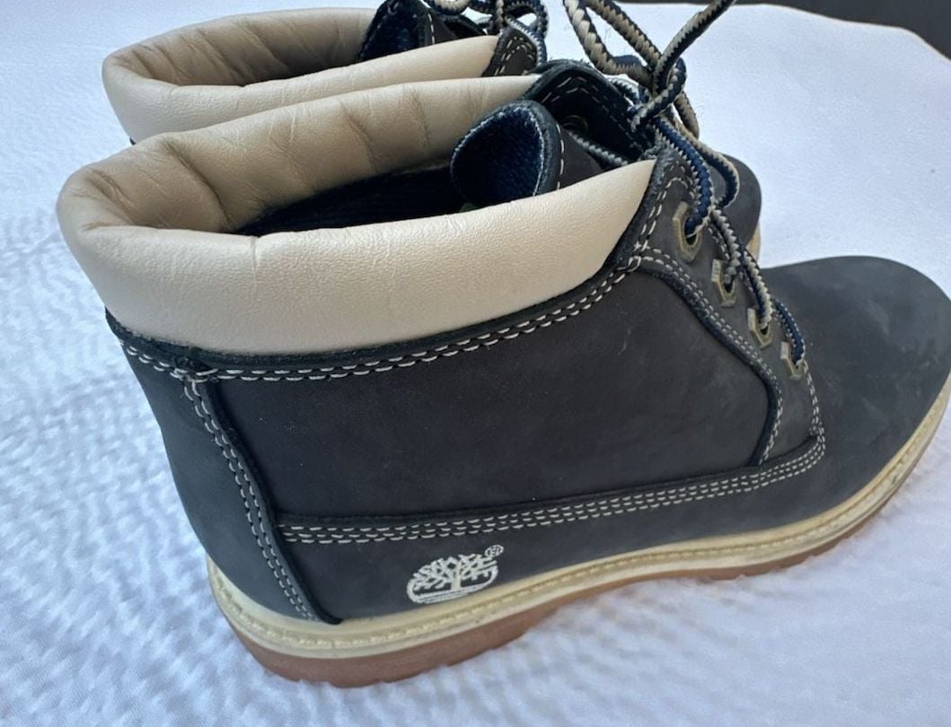 Timberland Nellie Chukka Boots Navy Blue Leather 6